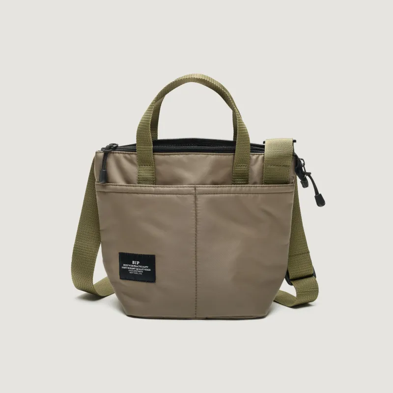 ZIPPER DUFFLE - SMALL - DARK BEIGE PUFFER NYLON TWILL made by BAGSINPROGRESS