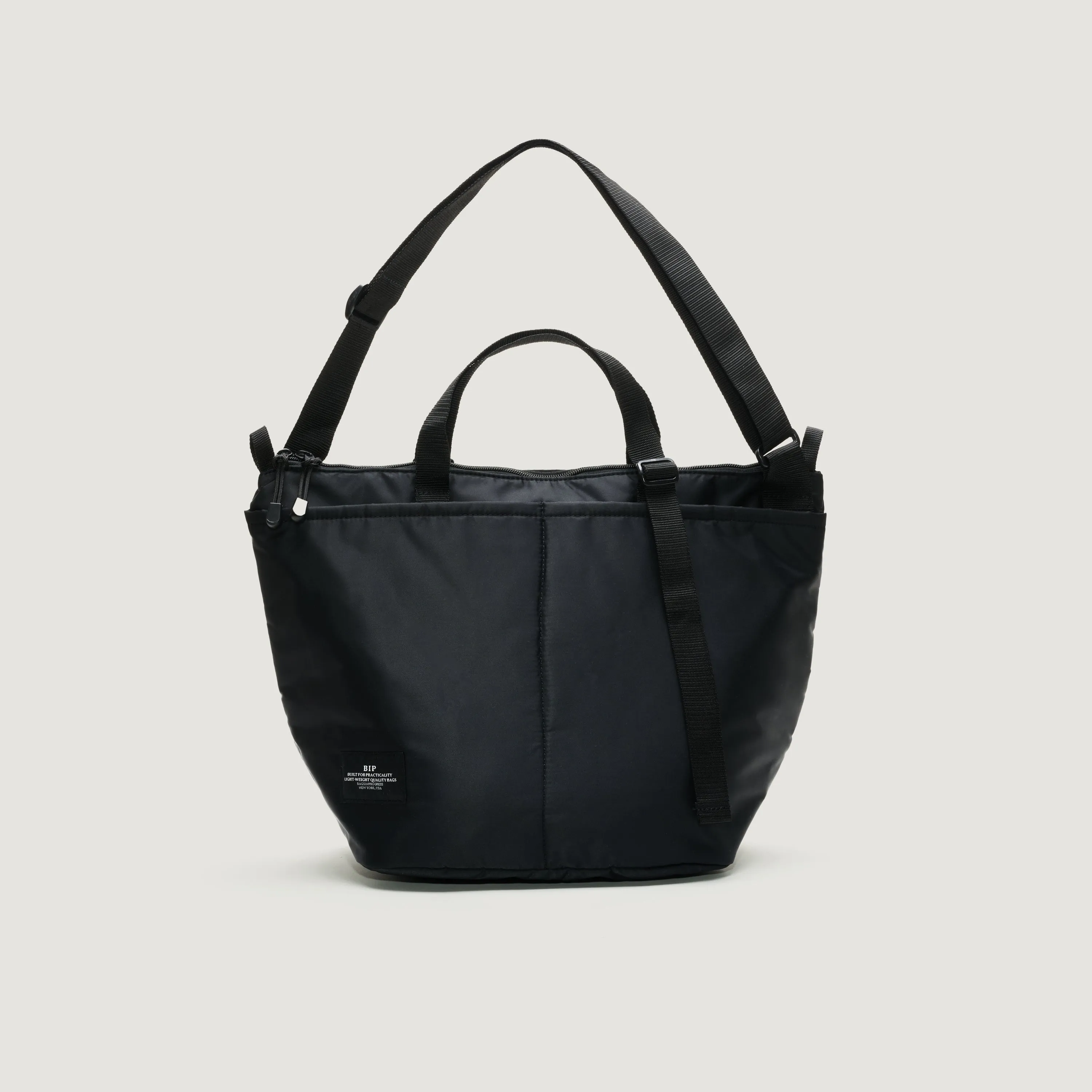ZIPPER DUFFLE - MEDIUM - BLACK PUFFER NYLON TWILL sold by BAGSINPROGRESS