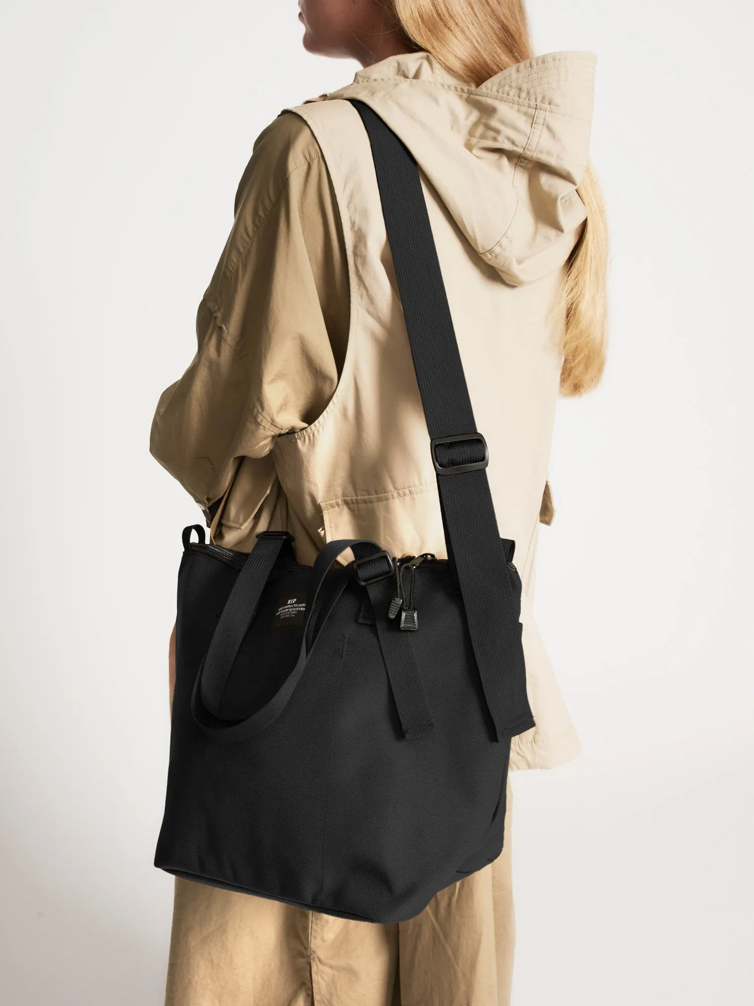 TRAVELER DUFFLE SMALL - BLACK NYLON CANVAS sold by BAGSINPROGRESS product image thumbnail 2