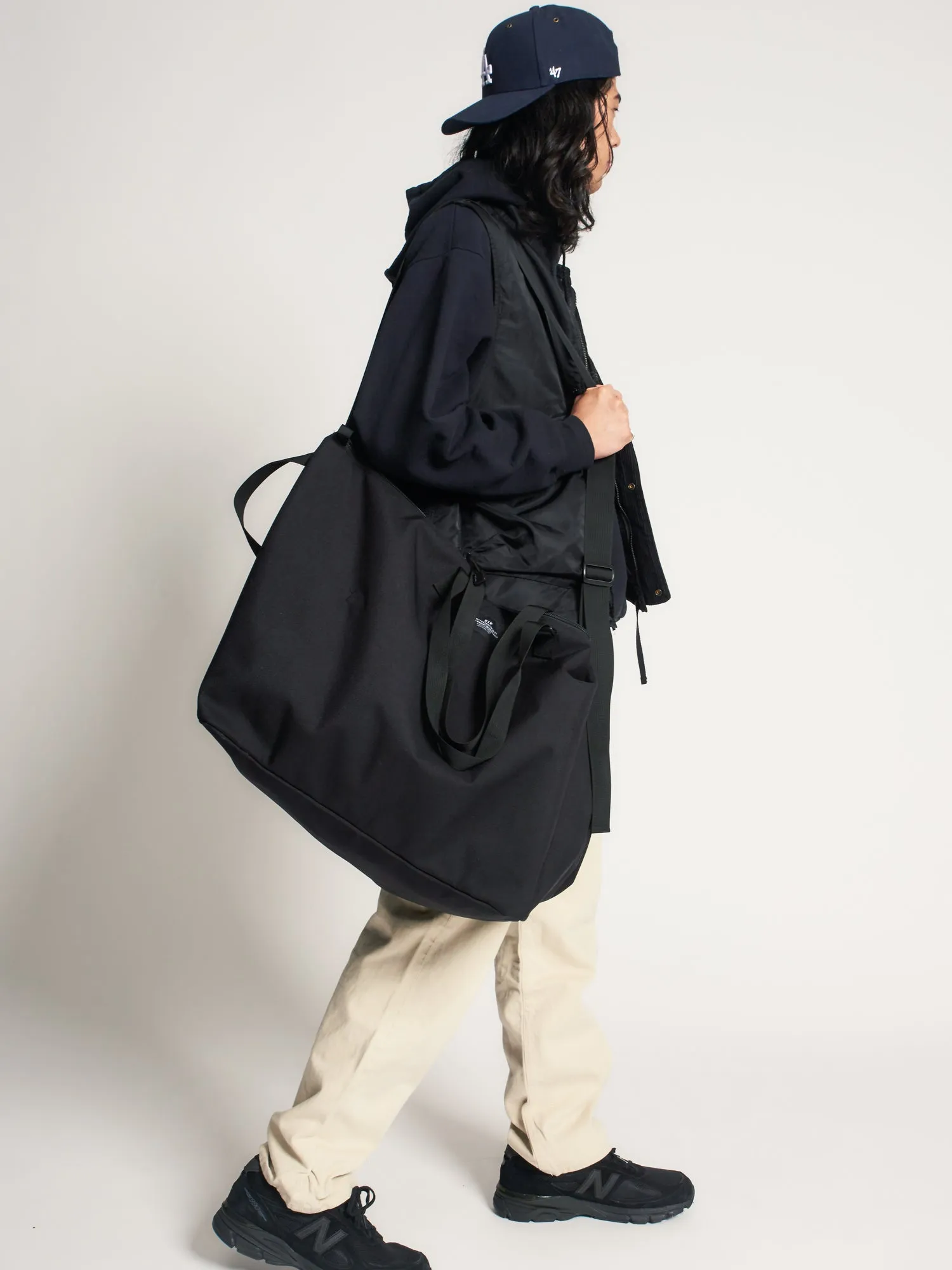 TRAVELER DUFFLE LARGE - BLACK NYLON CANVAS sold by BAGSINPROGRESS product image thumbnail 4