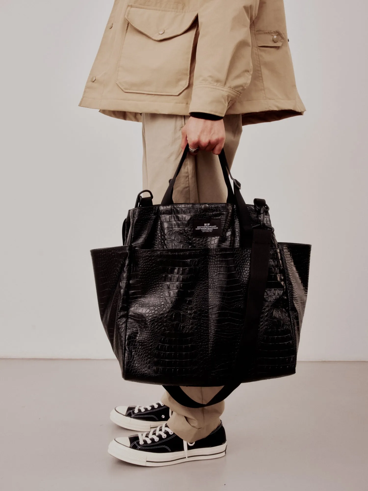 CARRY-ALL BEACH BAG - BLACK CROCO VEGAN LEATHER sold by BAGSINPROGRESS product image thumbnail 2