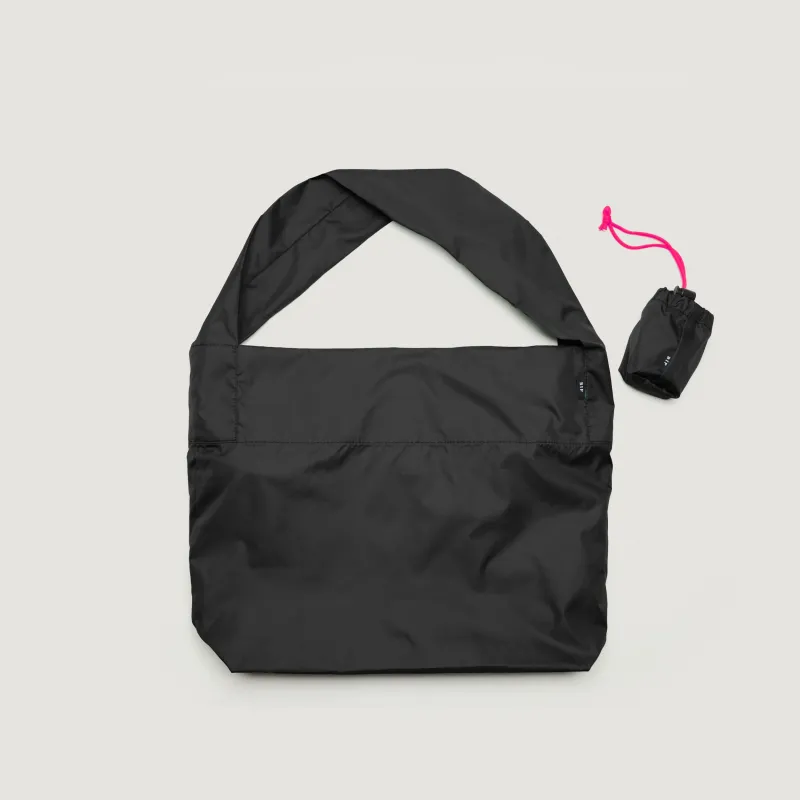 PACKABLE MARKET SHOULDER - BLACK made by BAGSINPROGRESS