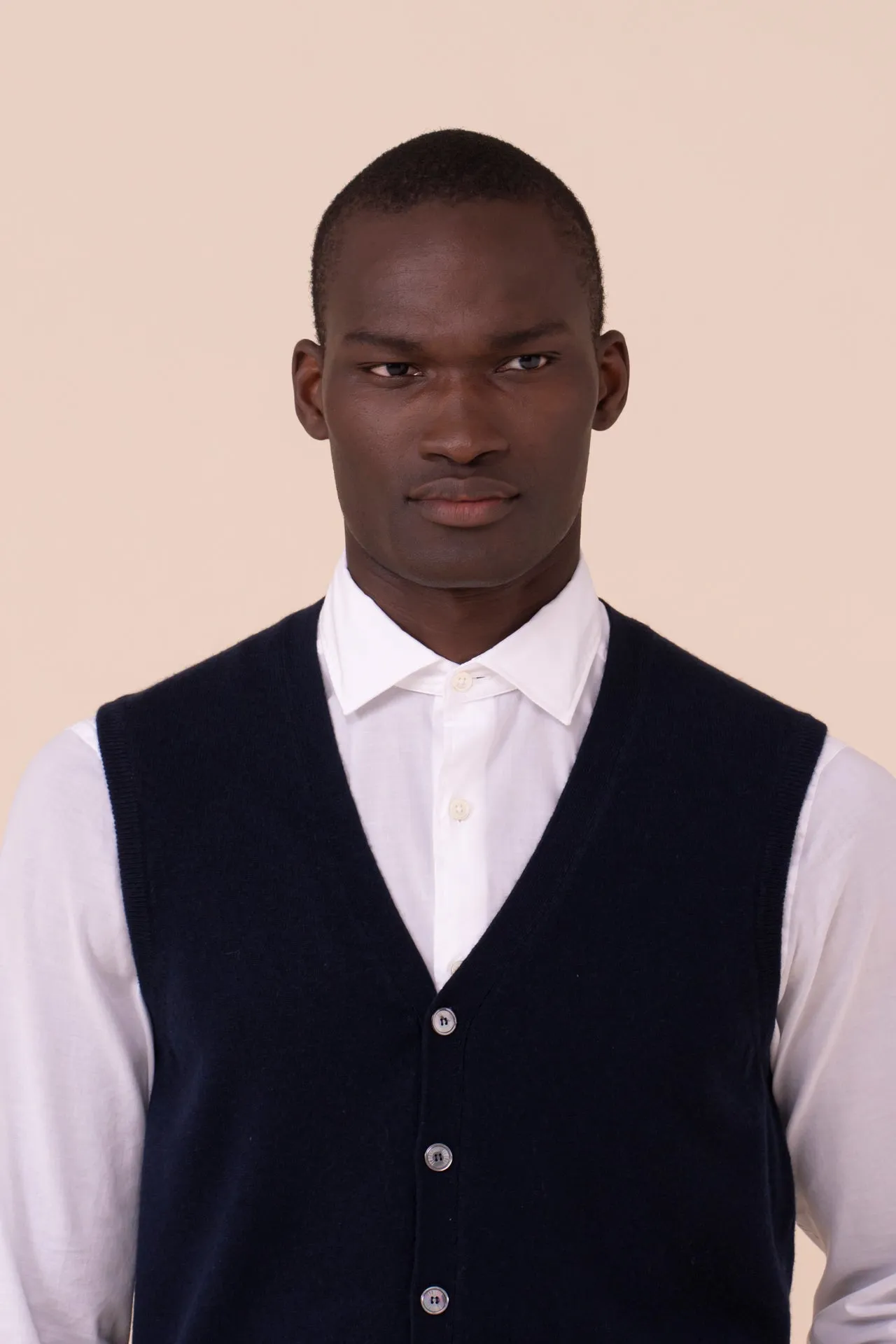 Cashmere V-neck Vest in iconic colors sold by Fedeli product image thumbnail 4