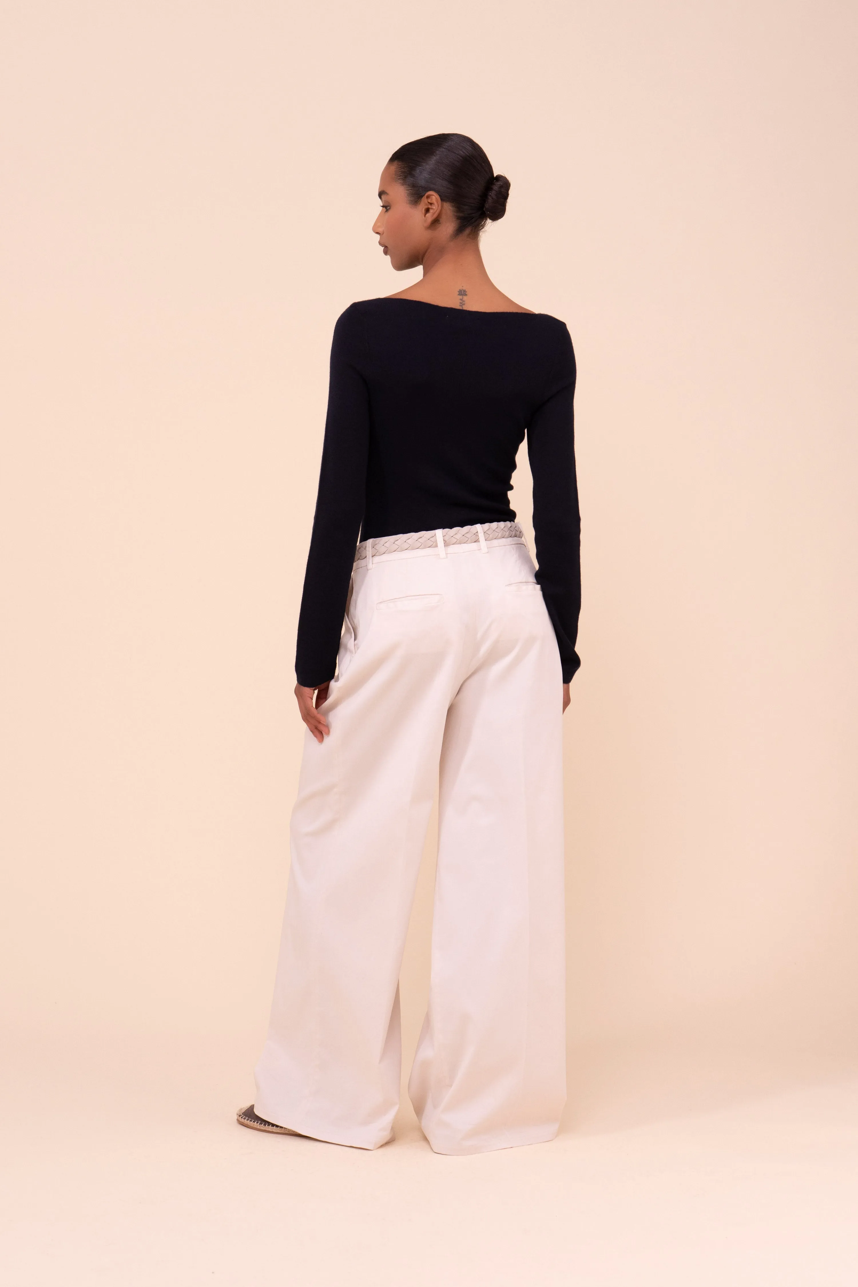 Haring Pearly Cashmere-Silk Boatneck Sweater sold by Fedeli product image thumbnail 3