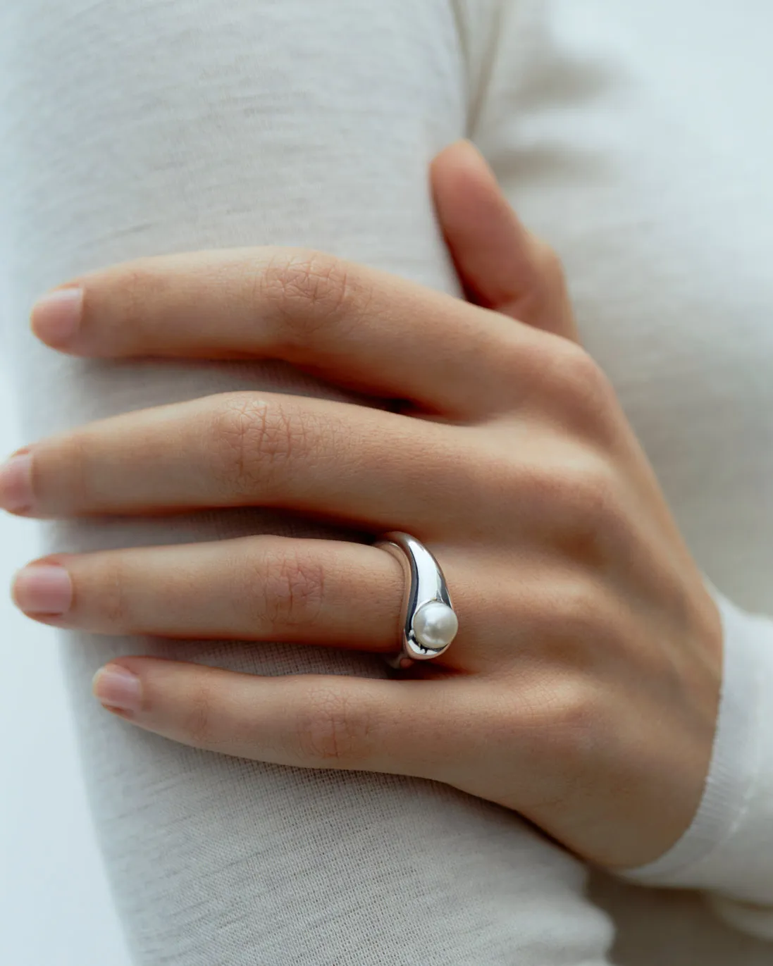 Dualism Freshwater Pearl Ring sold by RAGBAG product image thumbnail 3