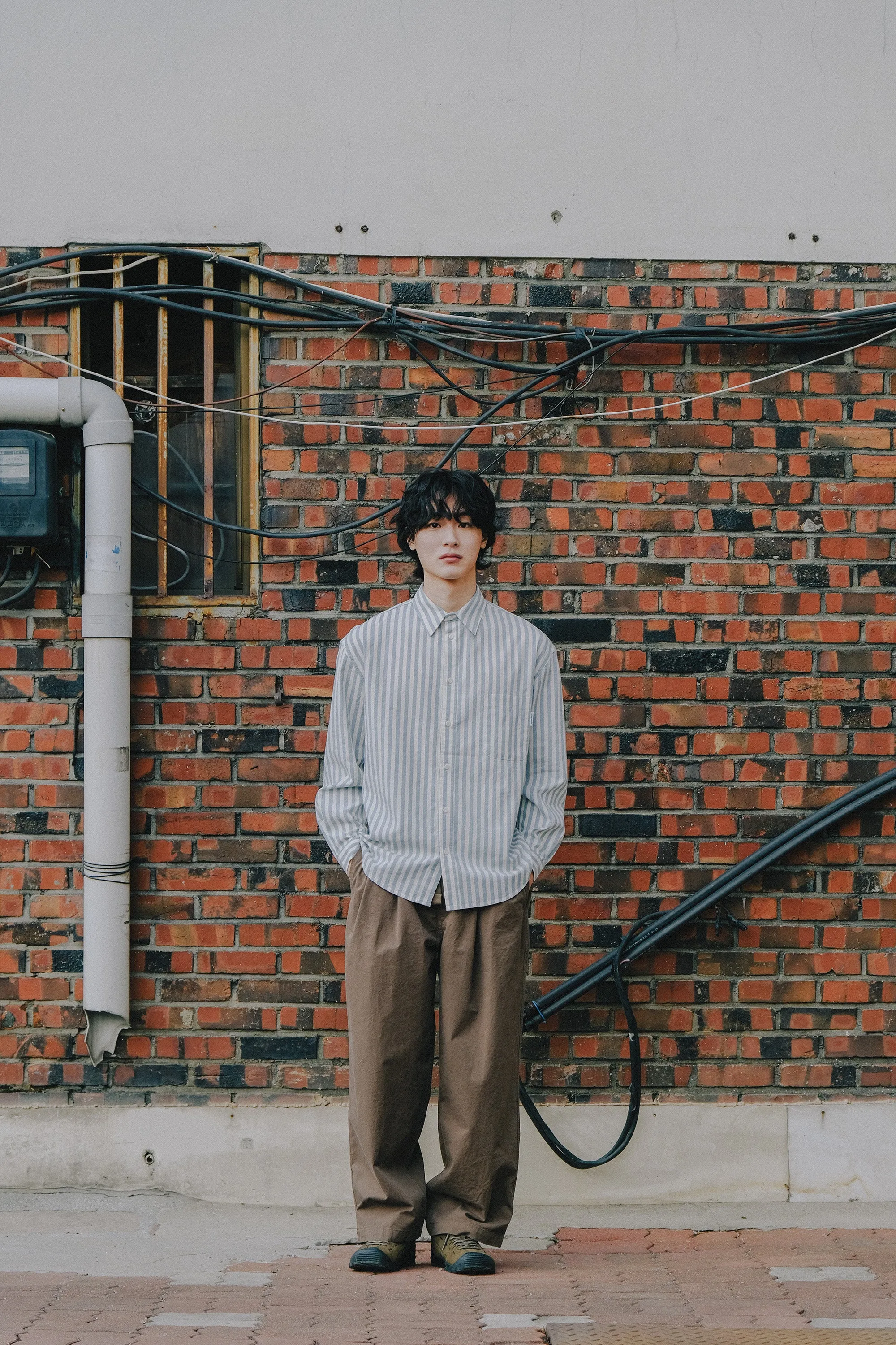 Two Tuck Wide Pants (Brown) sold by Kappy product image thumbnail 2