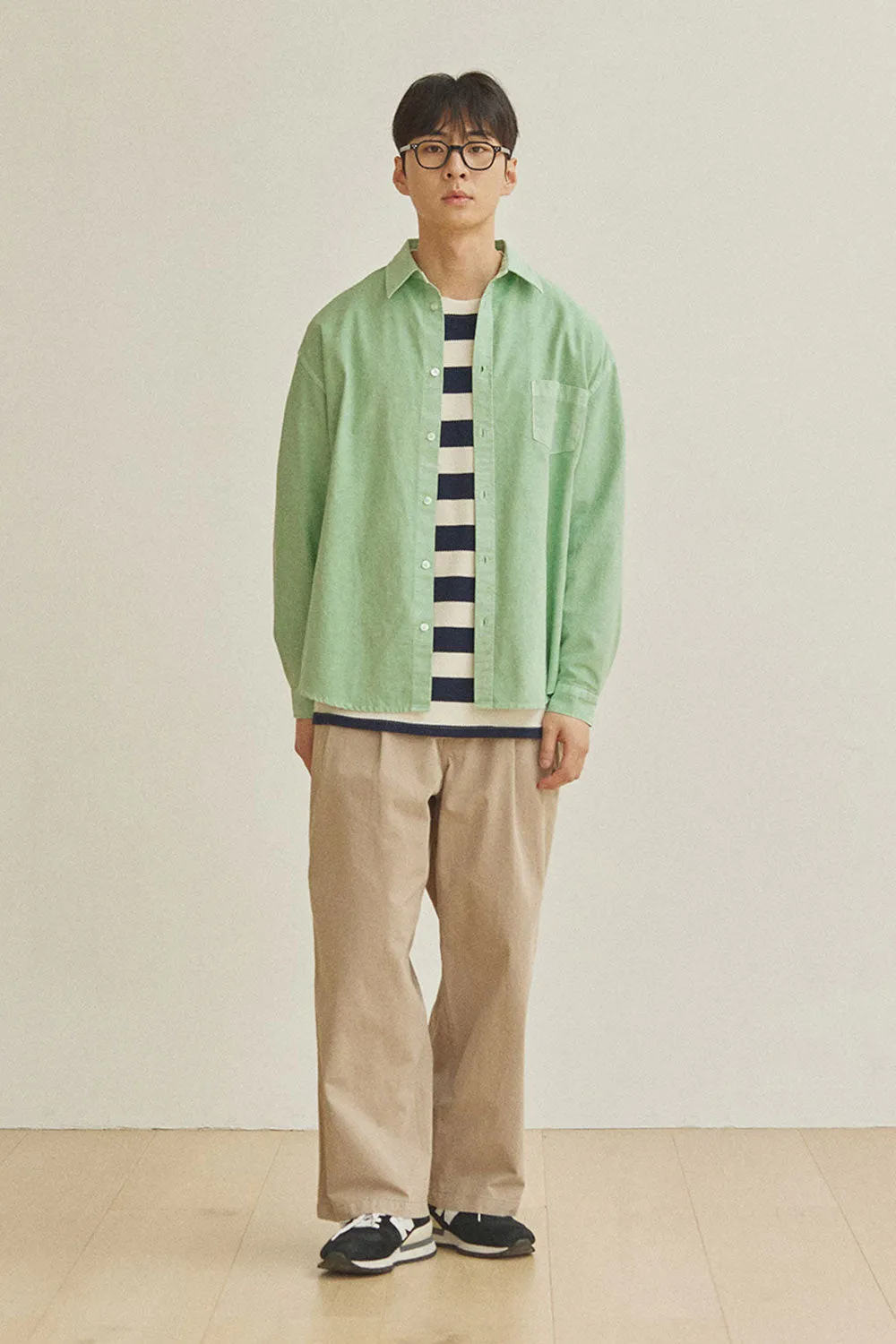 Two Tuck Wide Pants (Beige) sold by Kappy product image thumbnail 4