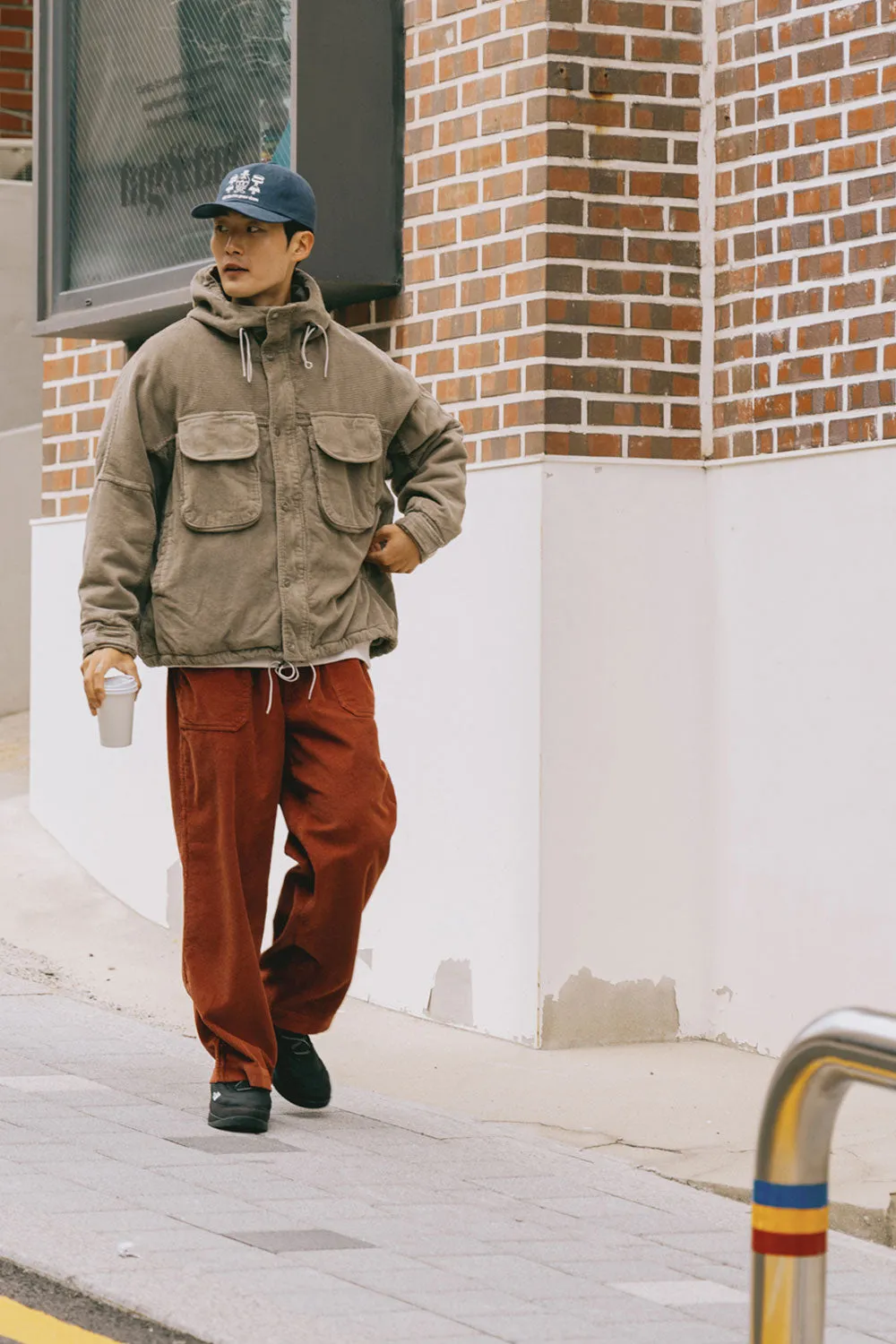 One Tuck Fatigue Corduroy Pants (Vintage Red) sold by Kappy product image thumbnail 2