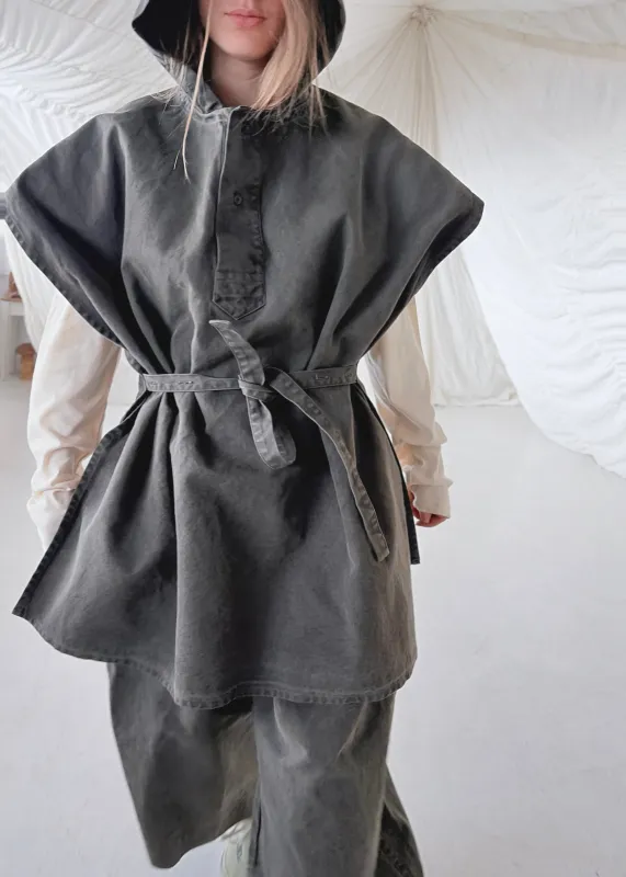 COLE Cape | Charcoal made by VON SONO