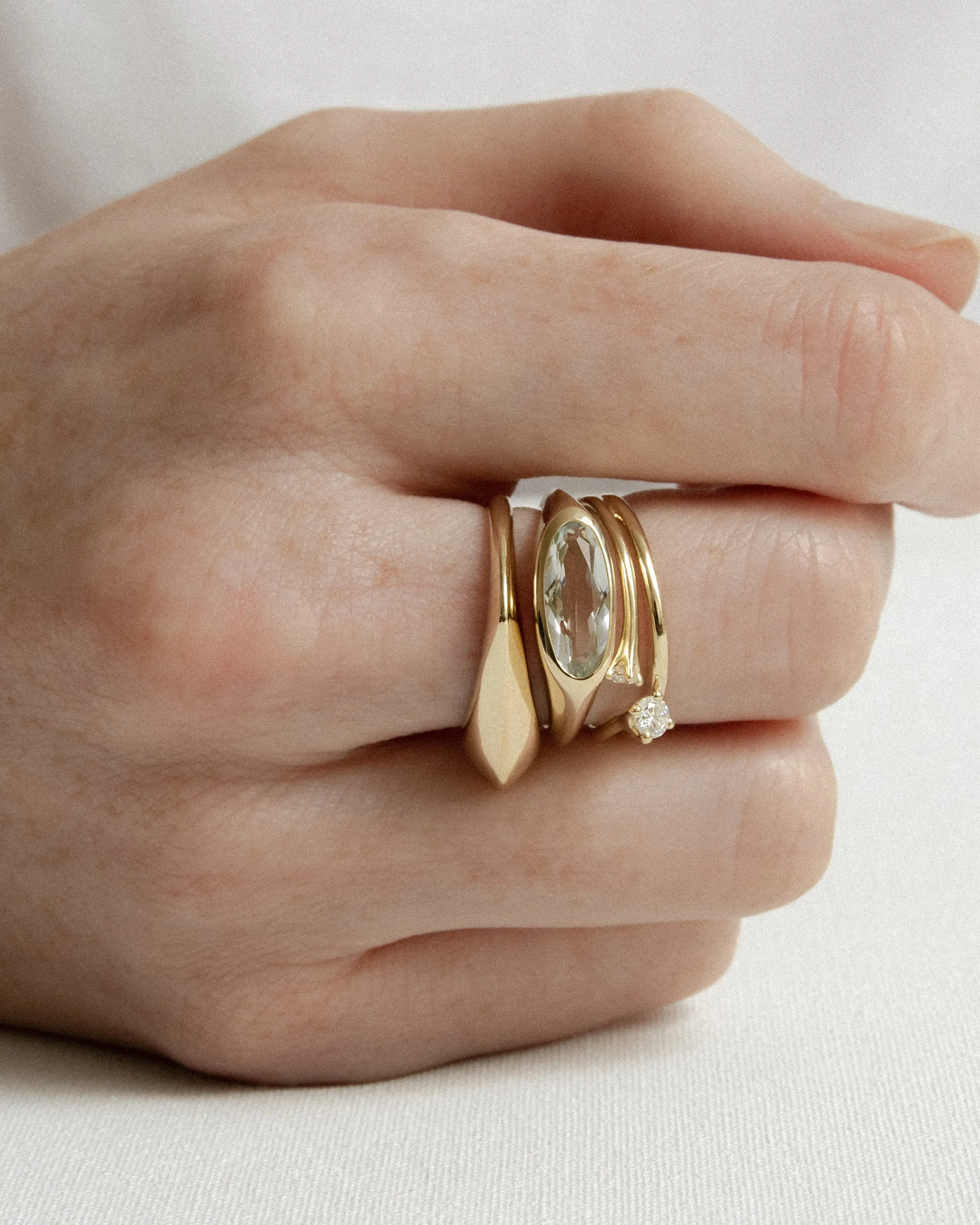 Glicinia Ring | 9k Gold sold by By Pariah product image thumbnail 2