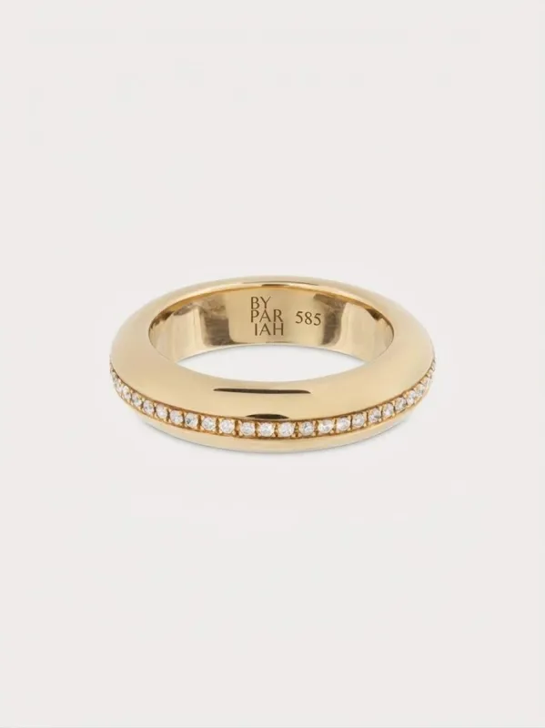The Victoria Ring made by By Pariah