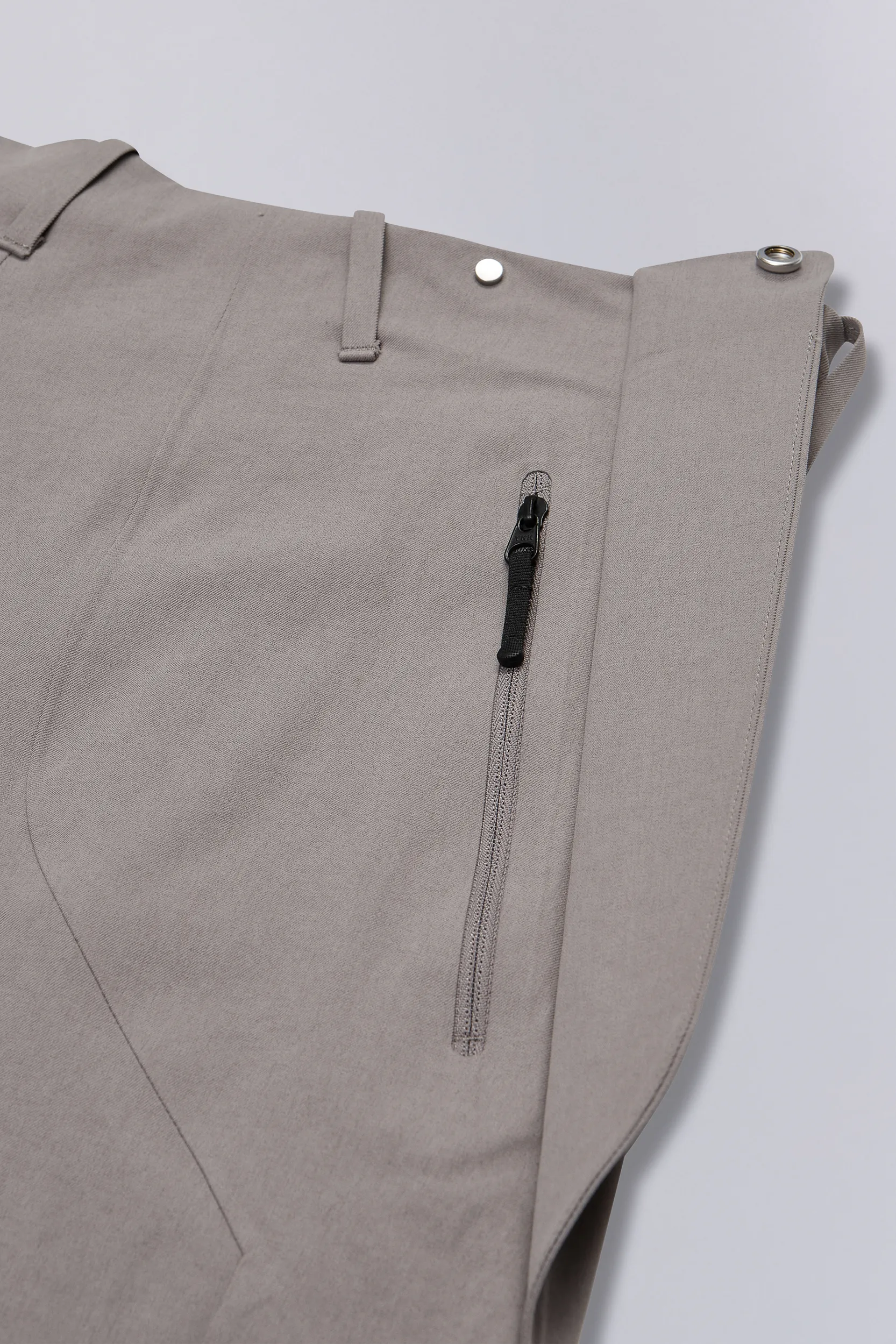 Goldwin _J.L-A.L_ Cargo Pants sold by _J.L-A.L_ product image thumbnail 4