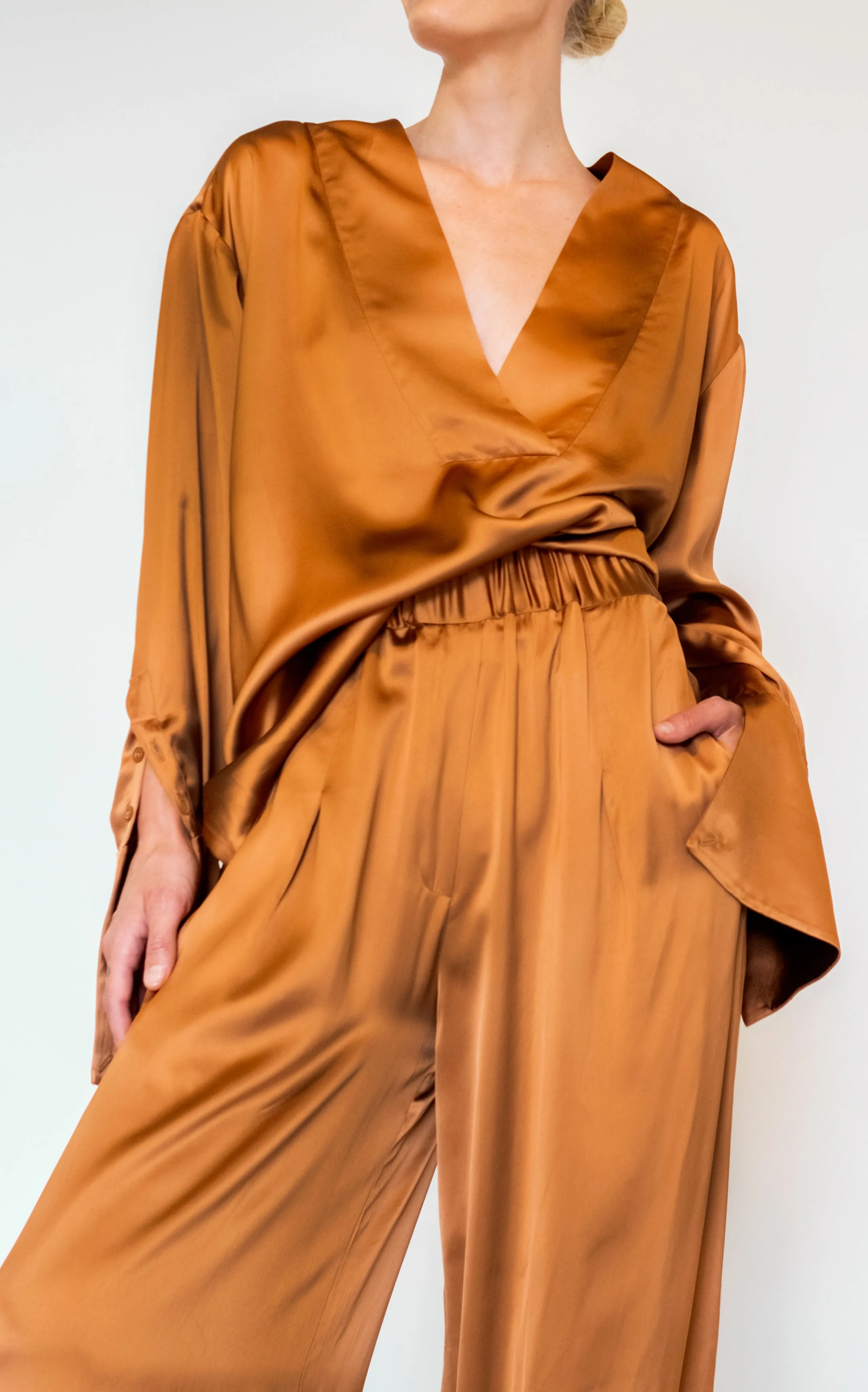 Flux Deep V Blouse | Ivory sold by STUDIO AMELIA product image thumbnail 4