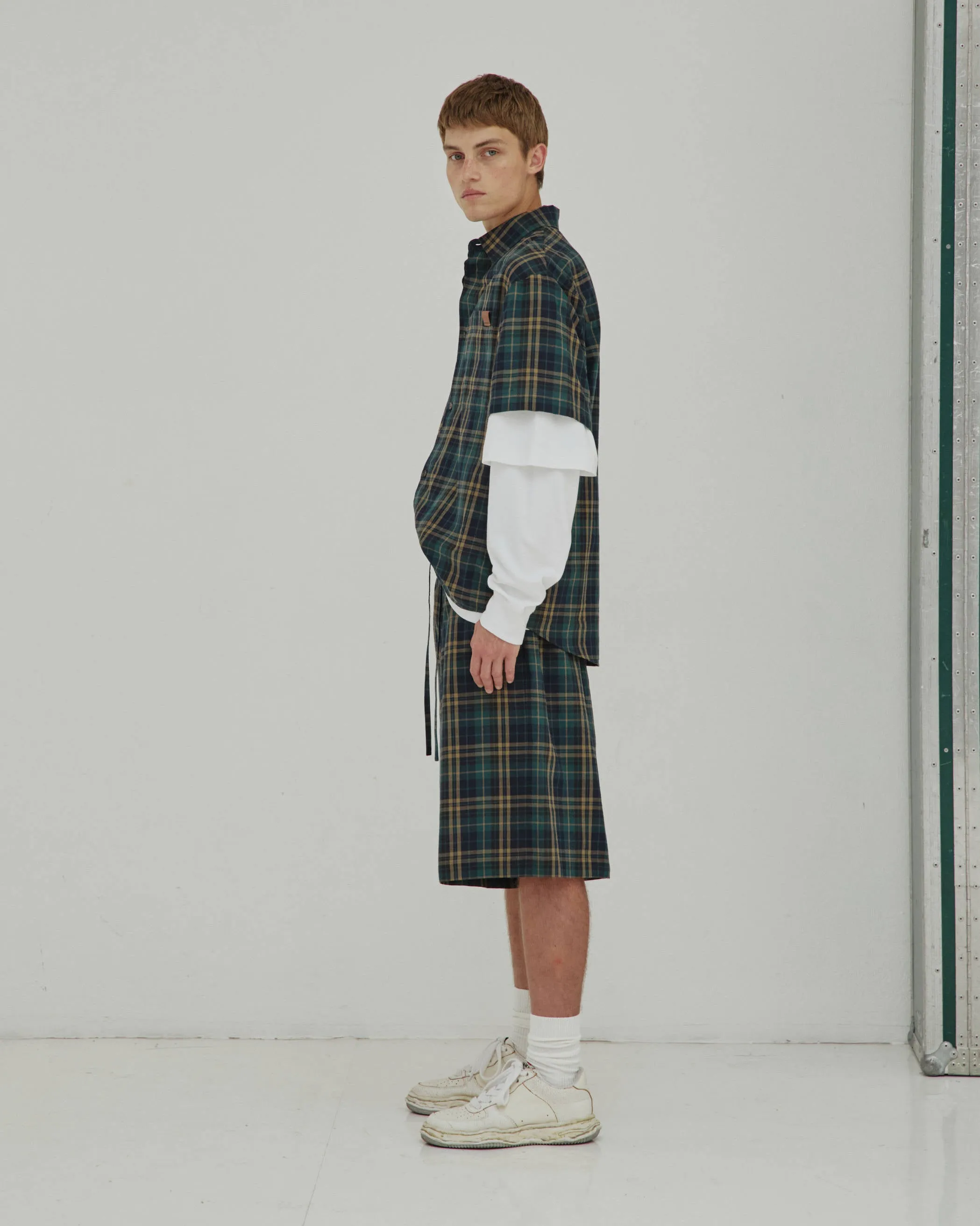 BRAD - JAPENESE CHECK JOGGER FIT SHORTS sold by DARKPARK product image thumbnail 2
