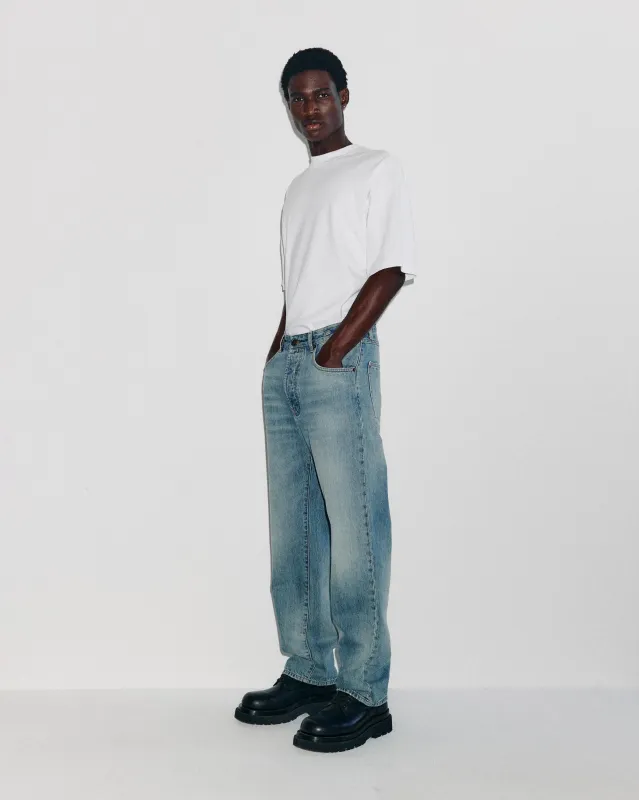 MARK - RELAX FIT LIGHT DENIM made by DARKPARK