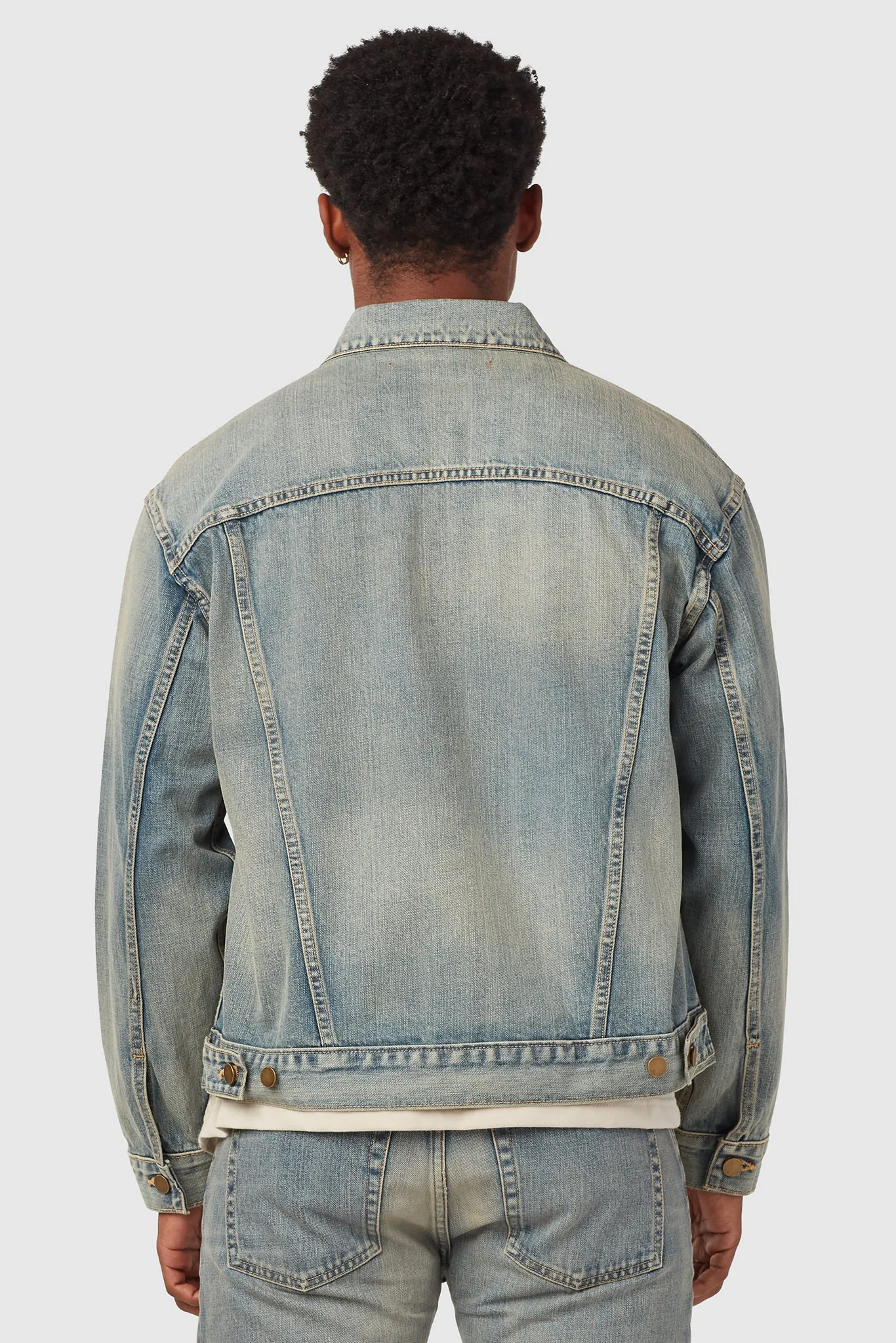 RELAXED TYPE III TRUCKER JACKET / DUNE sold by UNI/FORM product image thumbnail 4