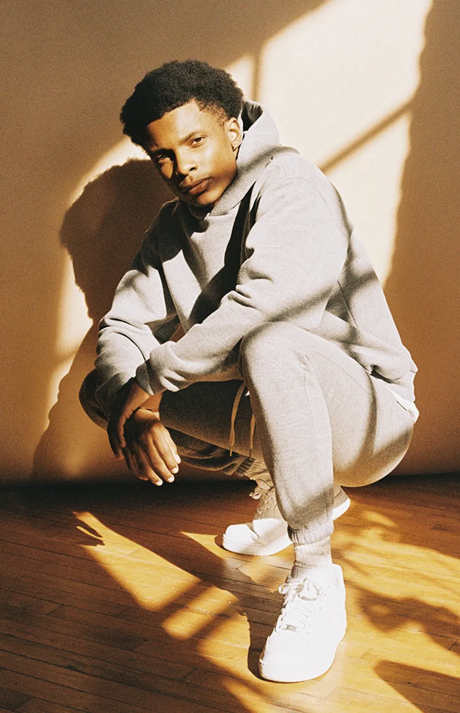 SOUVENIR HOODIE 2.0 / HEATHER GREY sold by UNI/FORM product image thumbnail 3