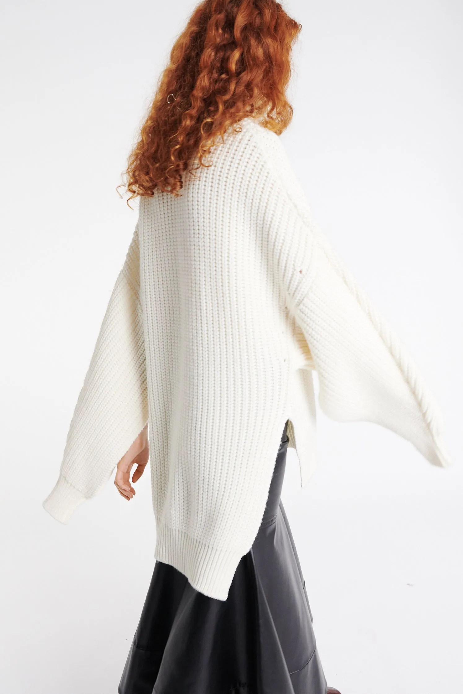 Sweater Cream sold by A.W.A.K.E. MODE product image thumbnail 5