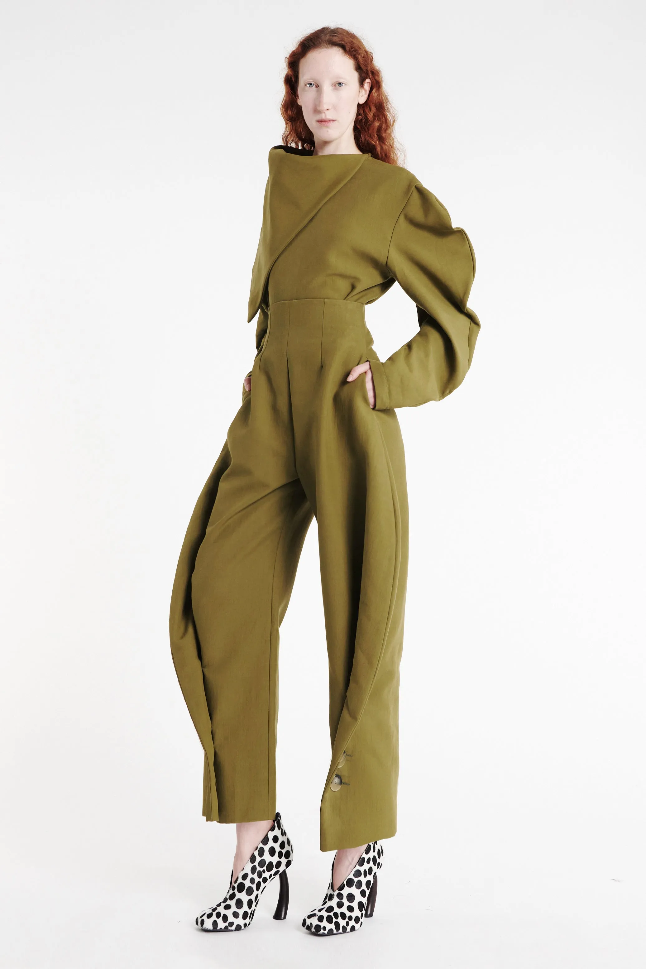 High Rise Rounded Pant Khaki Green sold by A.W.A.K.E. MODE product image thumbnail 2