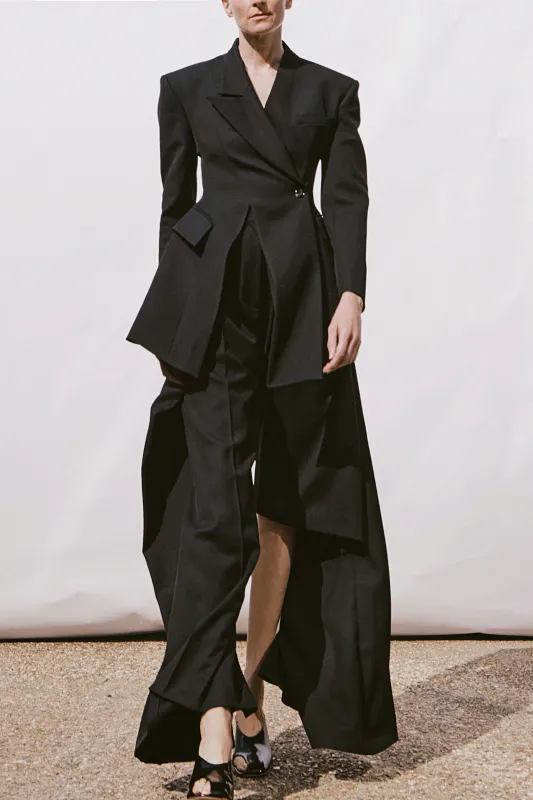Asymmetric Volume-Contrast Jacket Dark Navy made by A.W.A.K.E. MODE