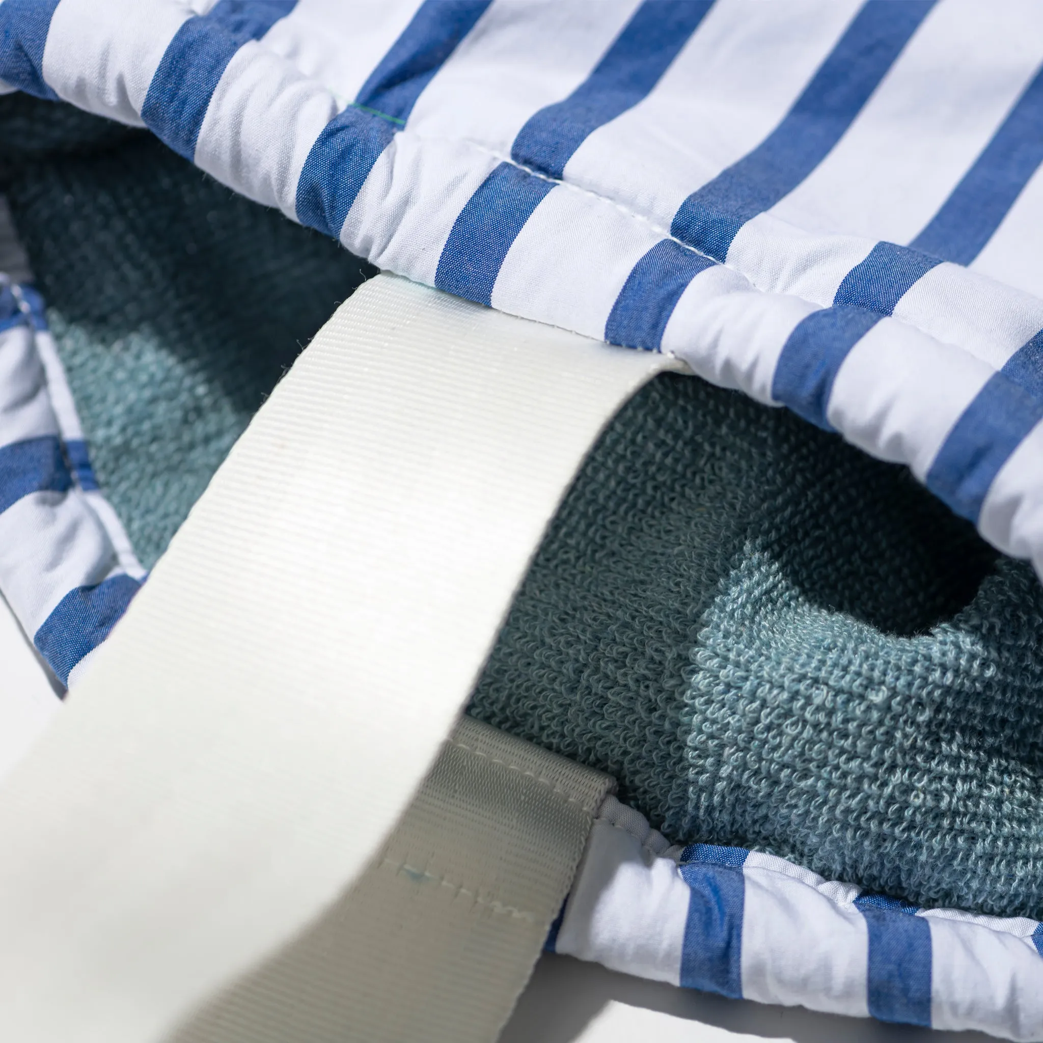 SHIRT FABRIC DRAWSTRING BAG / White Stripe sold by PUEBCO product image thumbnail 4