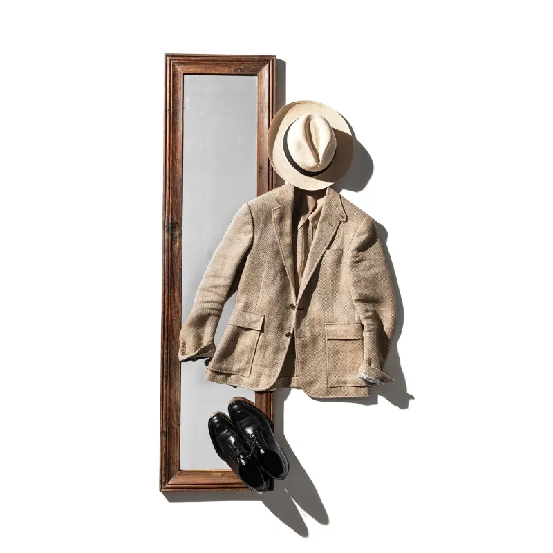 VINTAGE FRAME FIGURE MIRROR made by PUEBCO