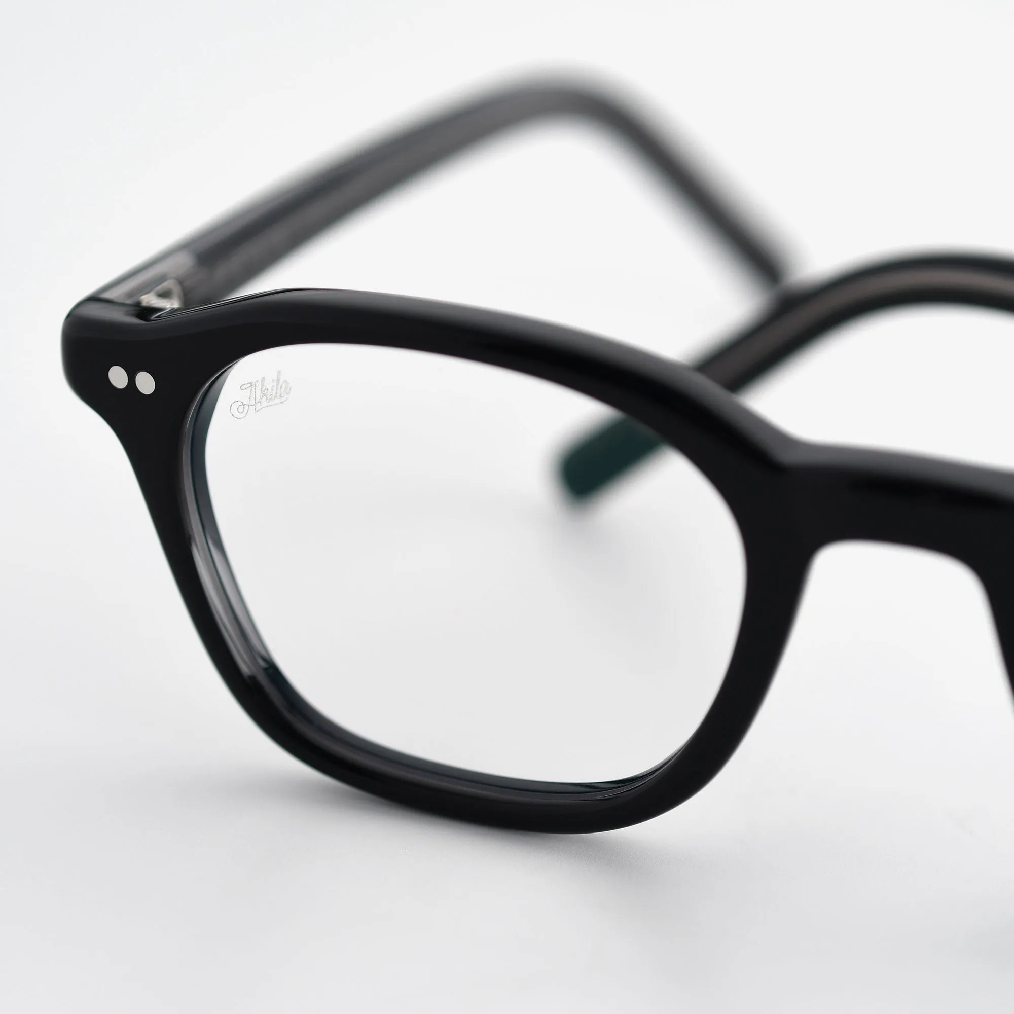 Nomos sold by Akila product image thumbnail 3