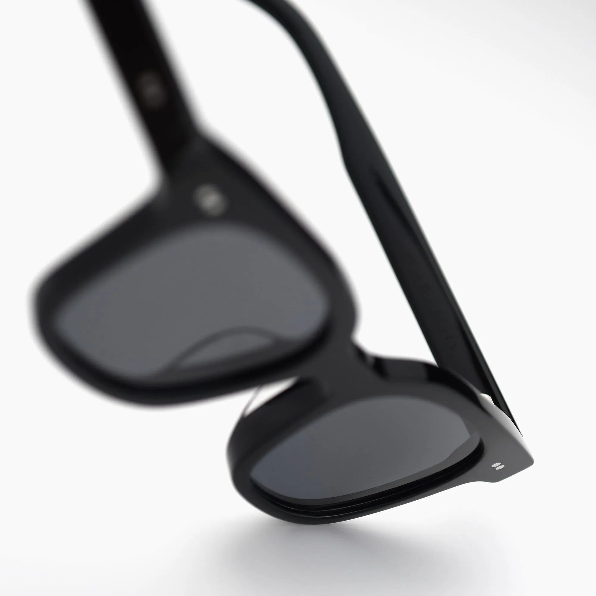 Hi-Fi sold by Akila product image thumbnail 3
