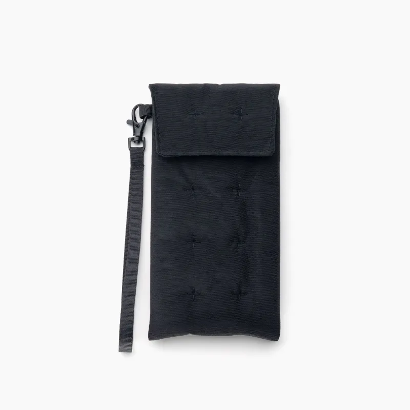 Puff Pouch made by Akila
