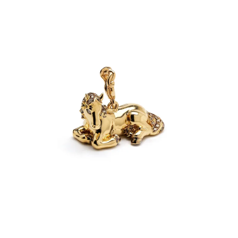 Horse Pendant made by Bibi van der Velden