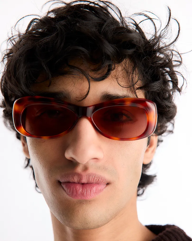 Lydia | Oliban Acetate | Tobacco Lens sold by Port Tanger