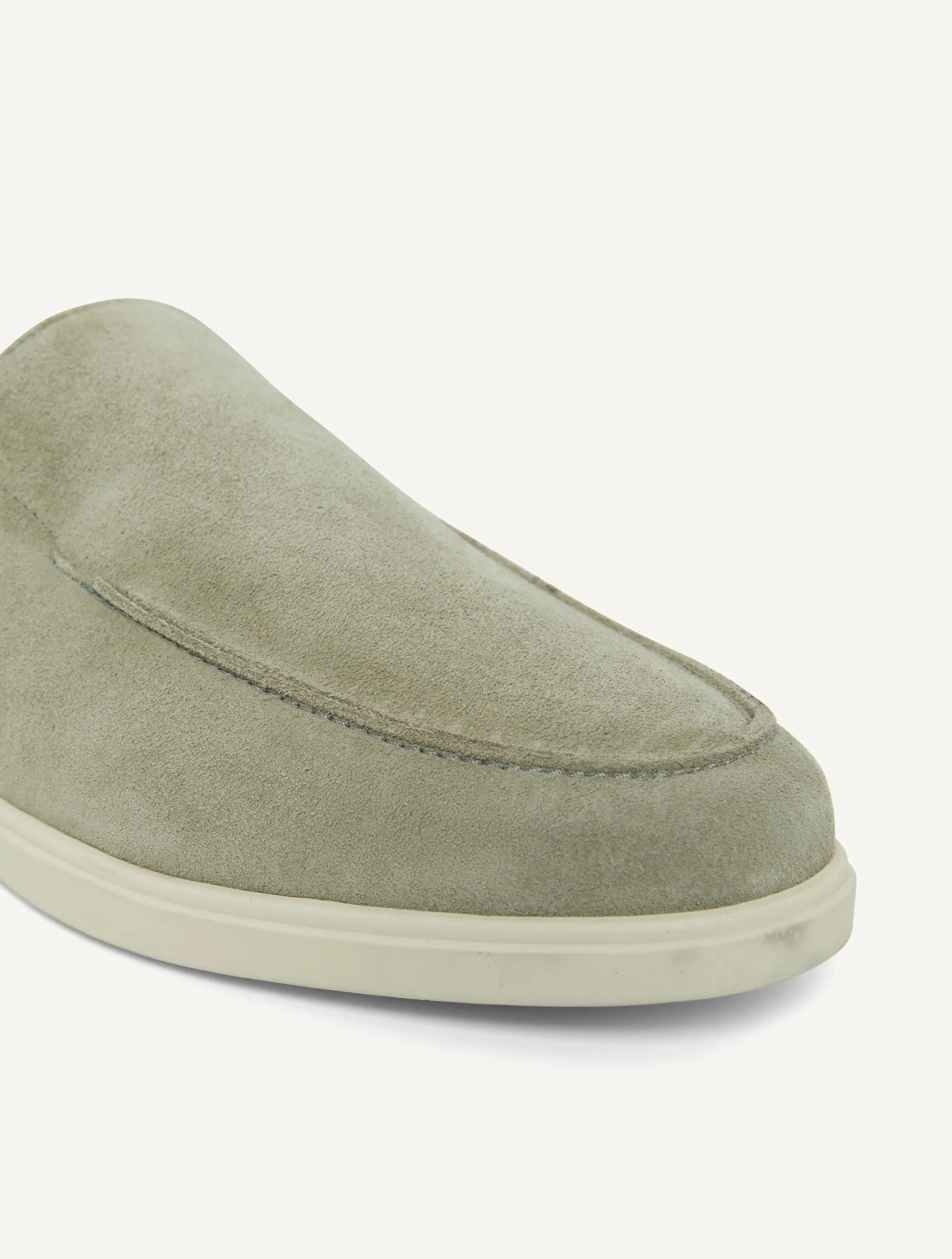 MIGUEL SUEDE LOAFERS sold by Fescobol Carioca product image thumbnail 2