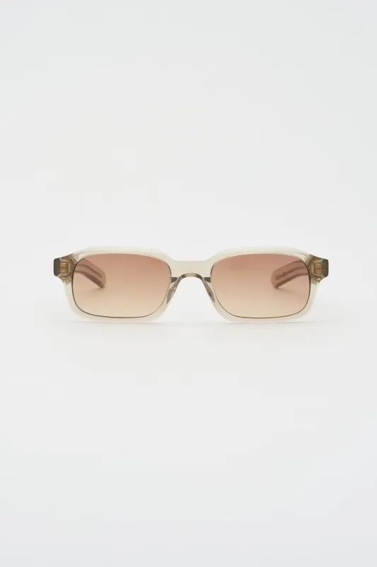 HANKY (ABOUT:BLANK) Clear Grey / Light Brown Gradient Lens made by FLATLIST EYEWEAR