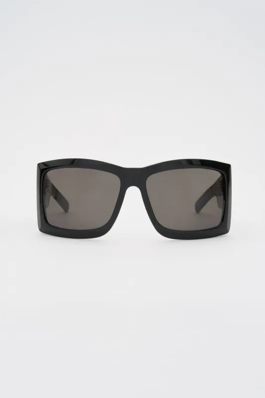 Flatlist x Freja Wewer / FARGO / Solid Black made by FLATLIST EYEWEAR