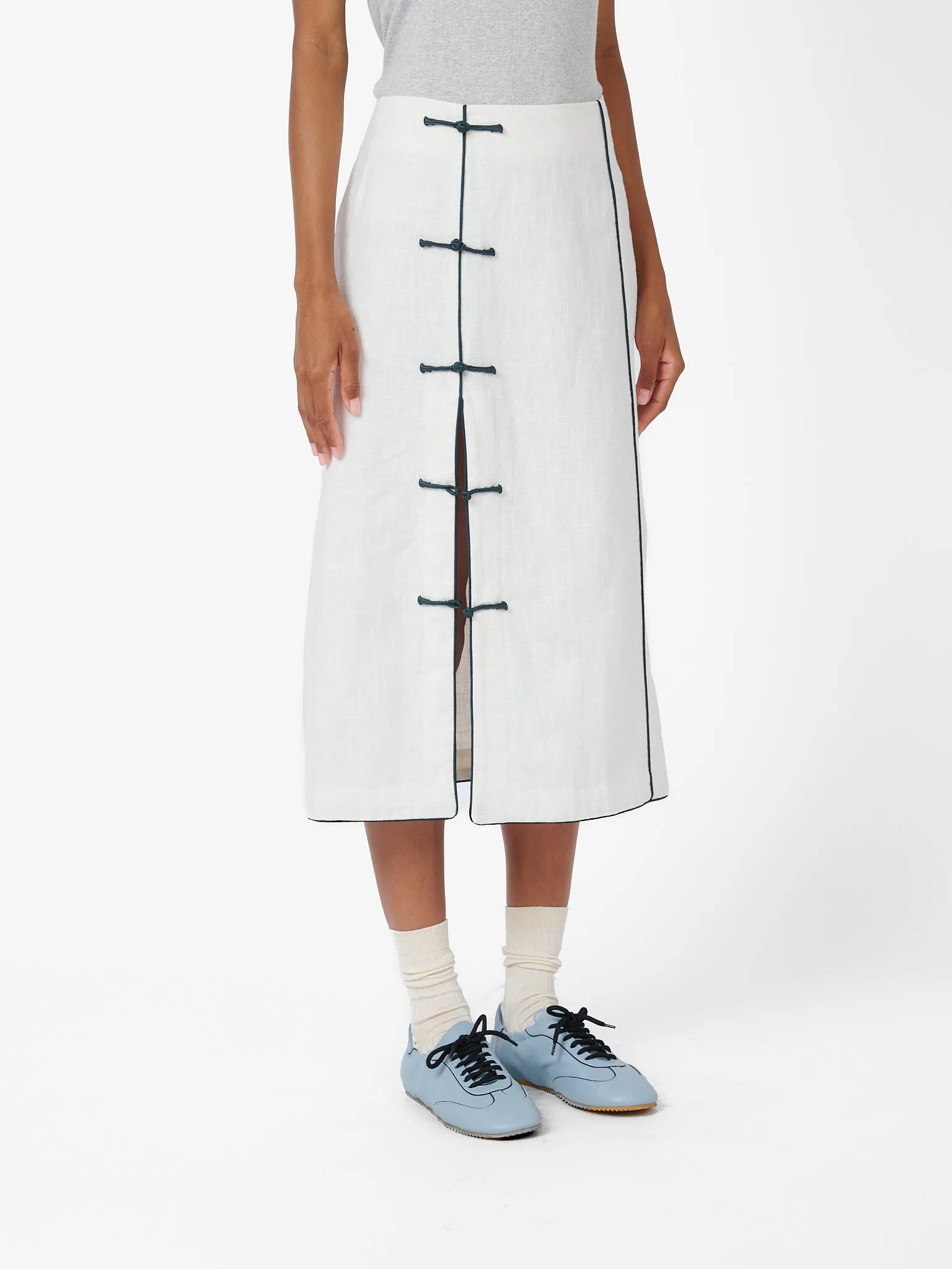 Lola Skirt in White Linen sold by Yali Milano product image thumbnail 2