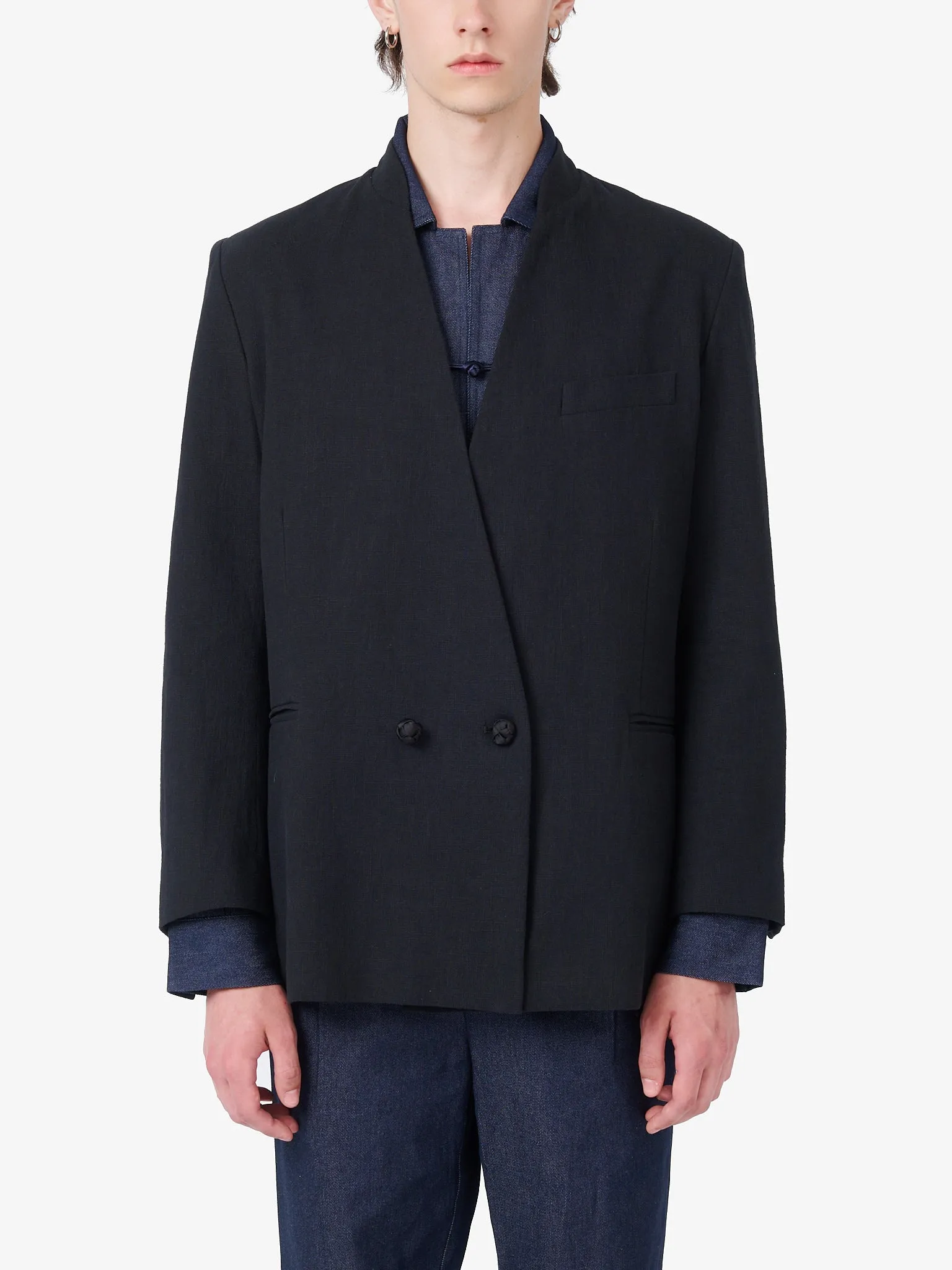 Airport Blazer in Charcoal Black Linen sold by Yali Milano product image thumbnail 2