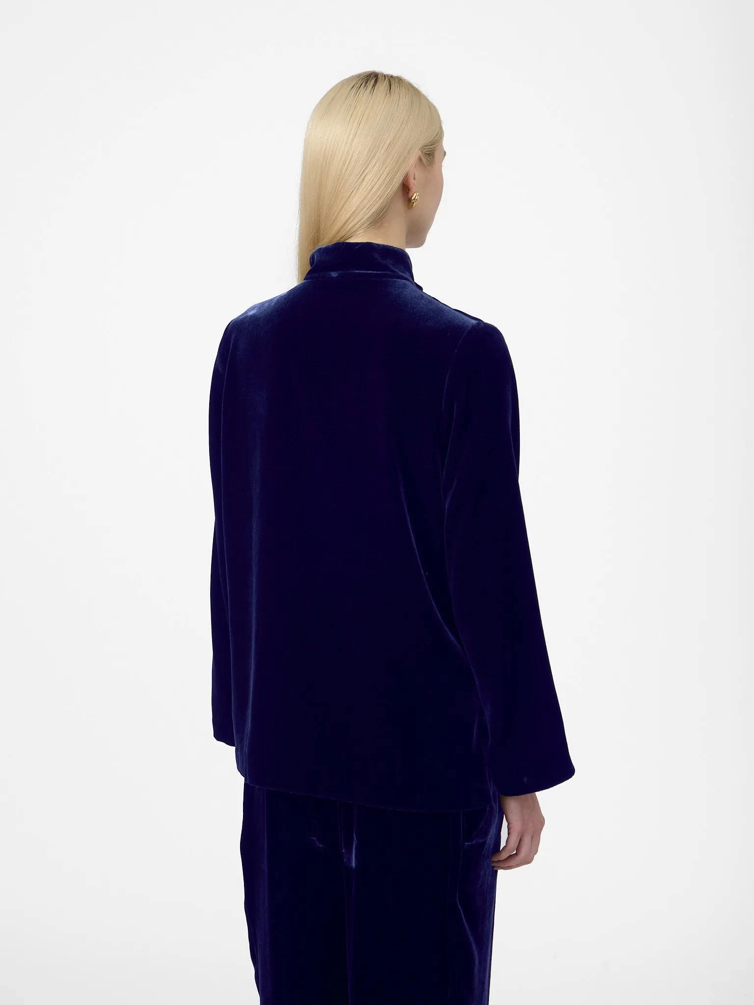 Maggio Blazer in Blue Velvet sold by Yali Milano product image thumbnail 3