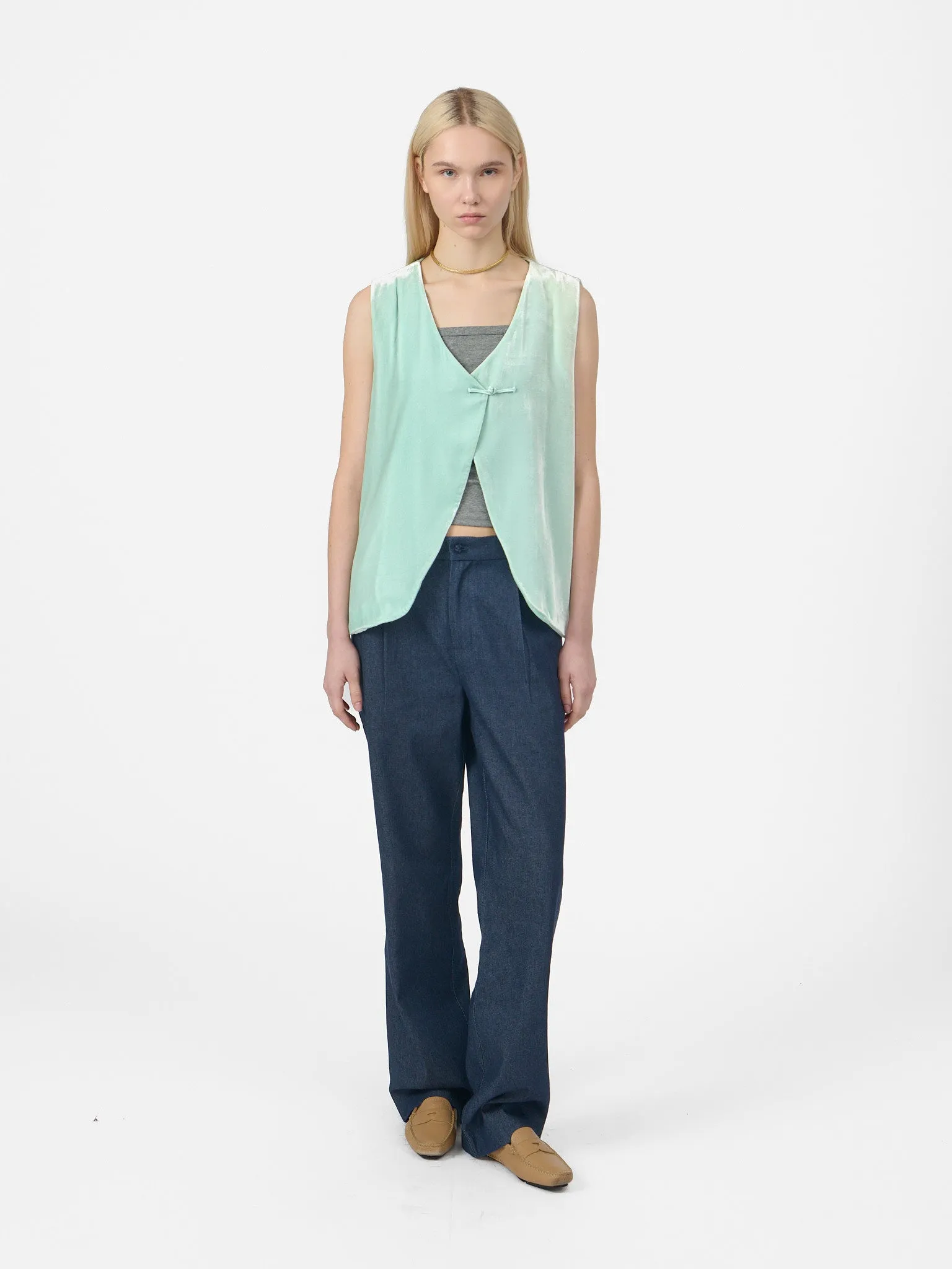 Fumoar Short Vest in Sea Dust Velvet sold by Yali Milano product image thumbnail 2
