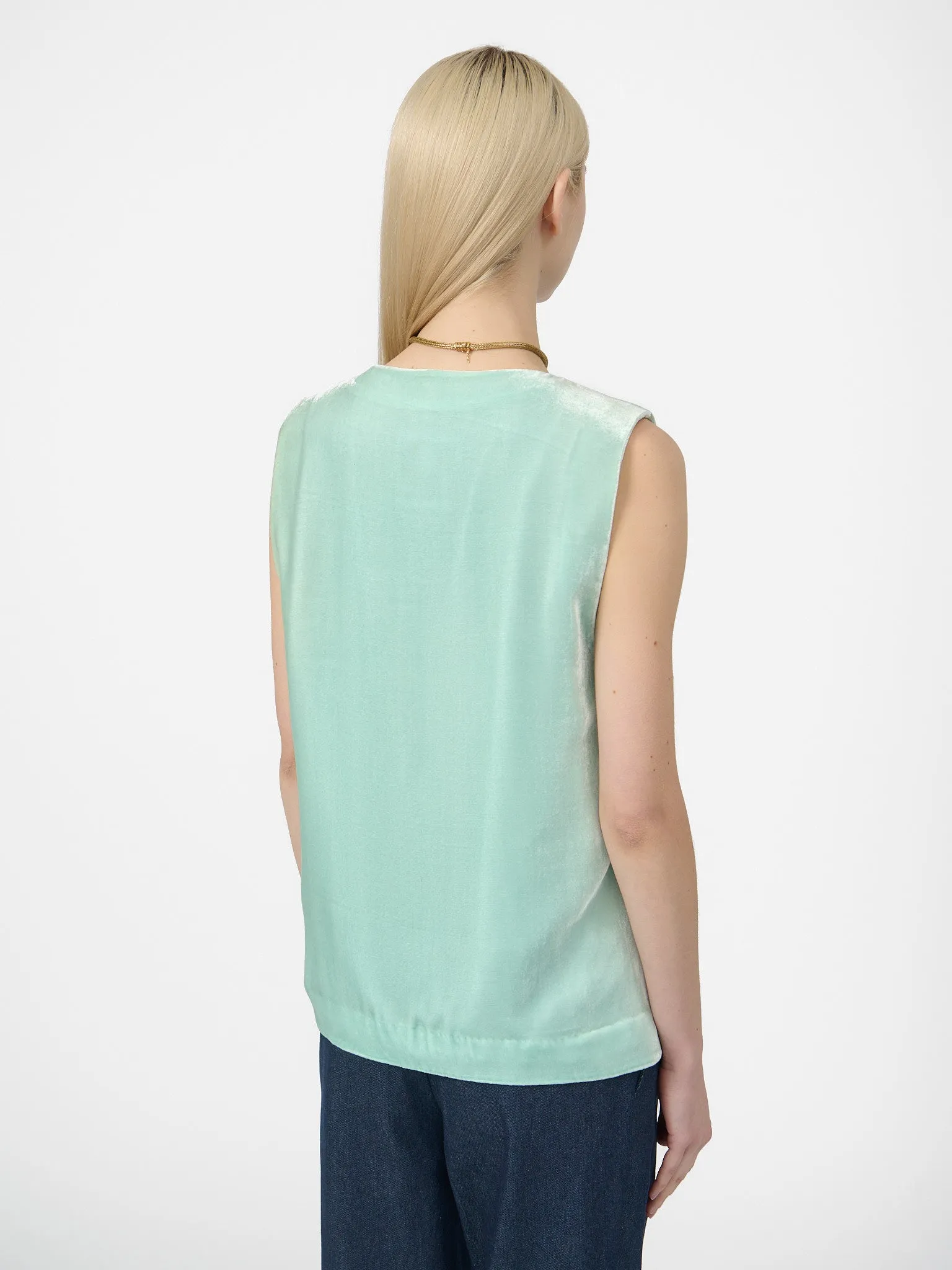 Fumoar Short Vest in Sea Dust Velvet sold by Yali Milano product image thumbnail 3