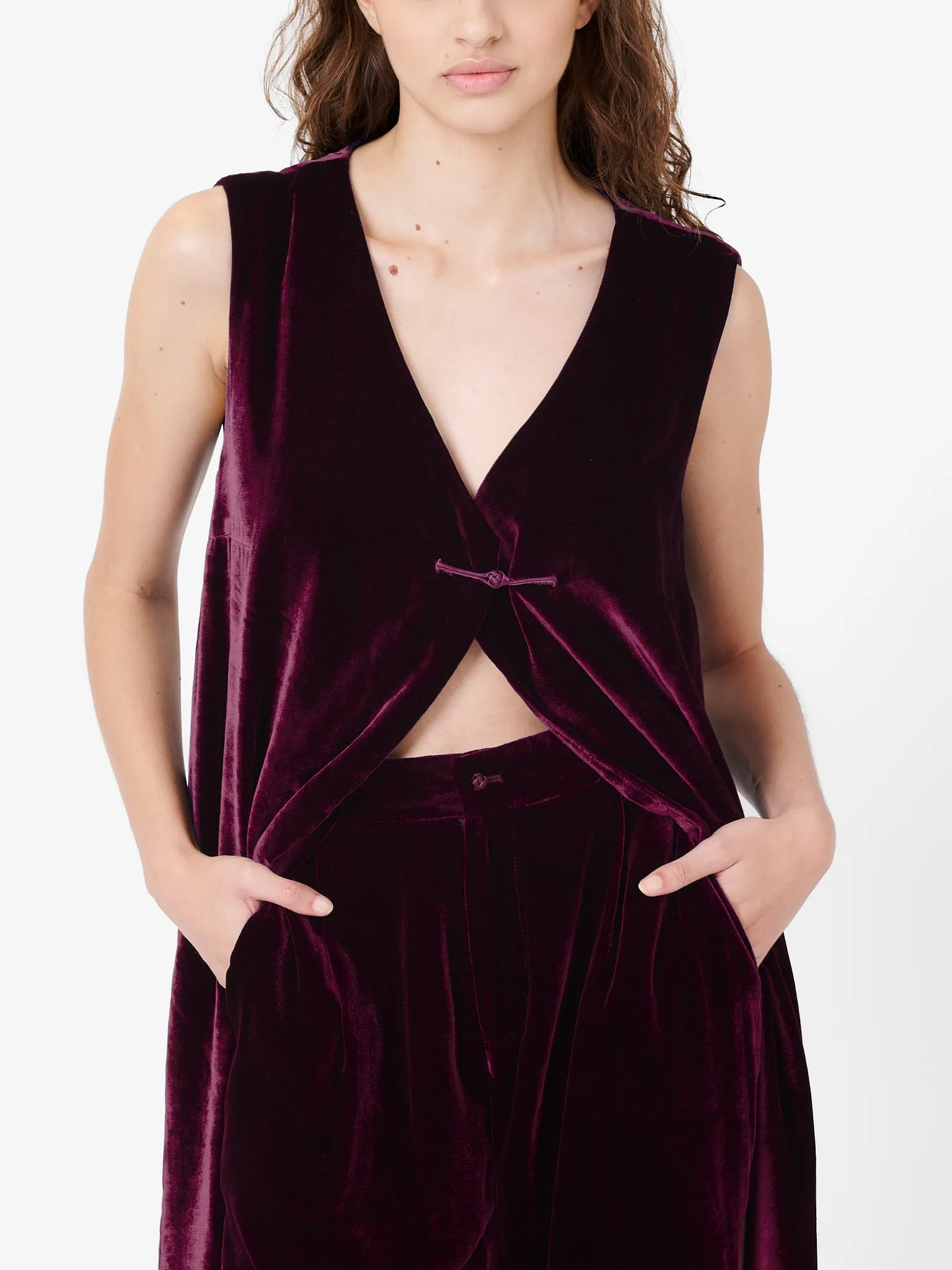 Fumoar Long Vest in Burgundy Velvet sold by Yali Milano product image thumbnail 2