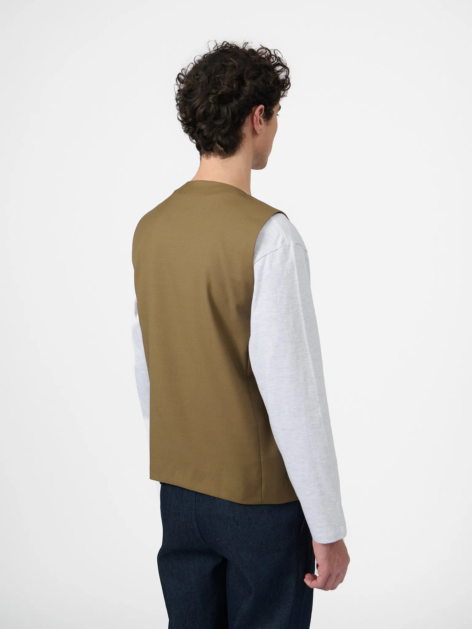 Fumoar Short Vest in Camel Beige Wool Twill sold by Yali Milano product image thumbnail 3