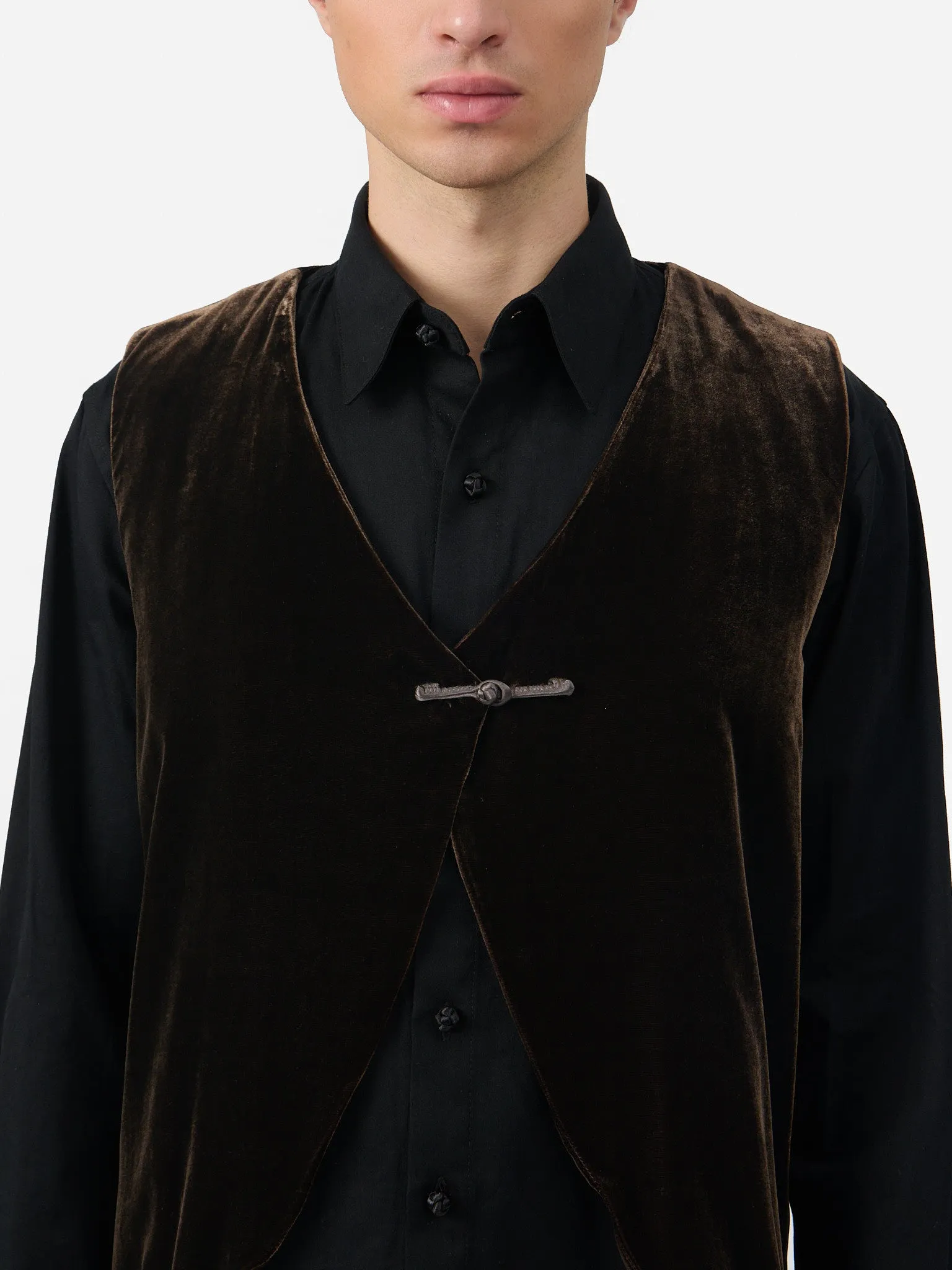 Fumoar Short Vest in Cacao Velvet sold by Yali Milano product image thumbnail 2