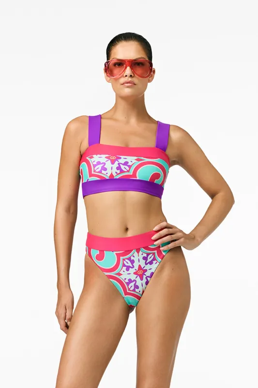 CASSANDRA bikini top made by Goldbergh