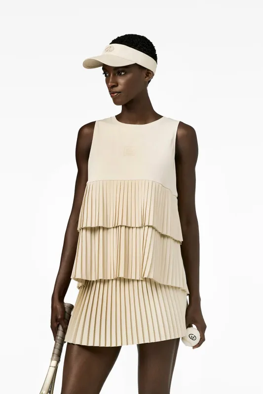 BELLAVITA sleeveless top made by Goldbergh