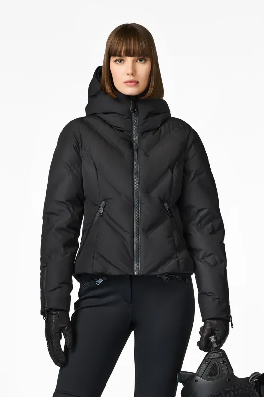 CELERE ski jacket made by Goldbergh