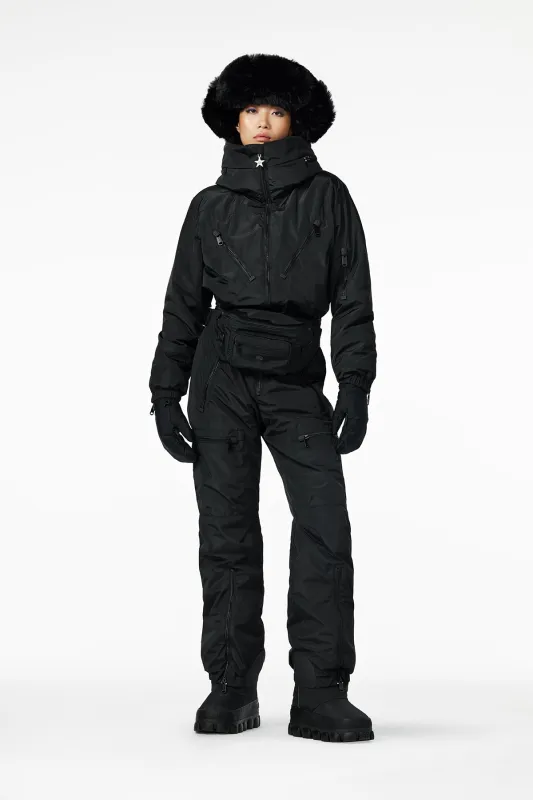 DISCOVER ski suit made by Goldbergh
