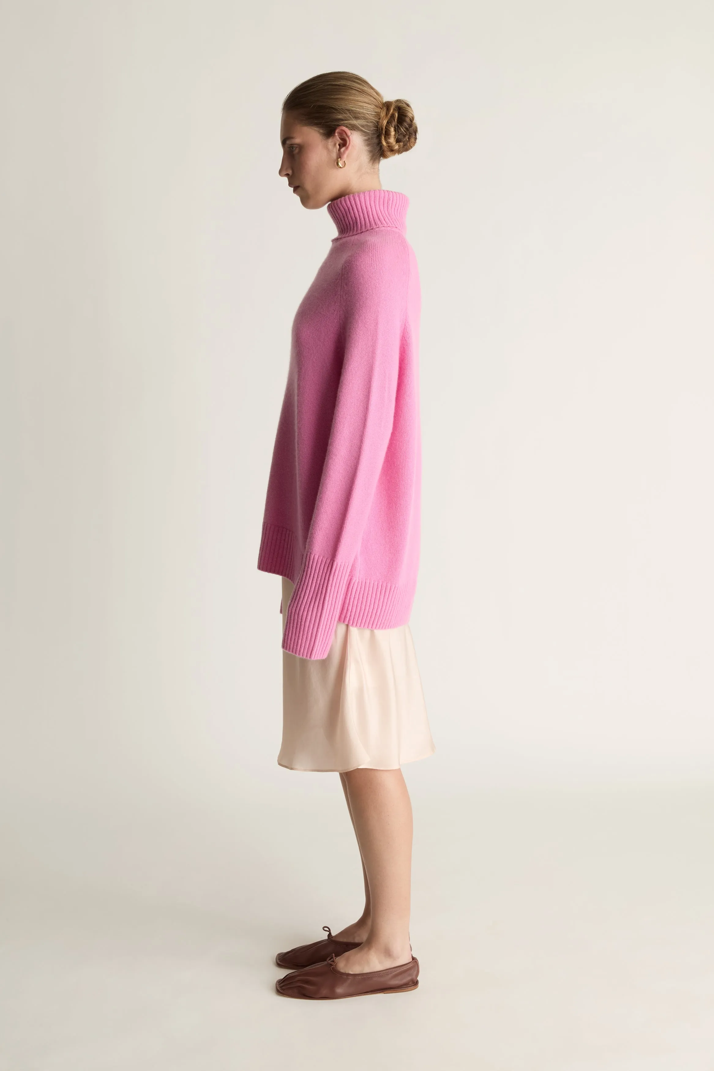 Cashmere Turtleneck sold by Lee Mathews product image thumbnail 3