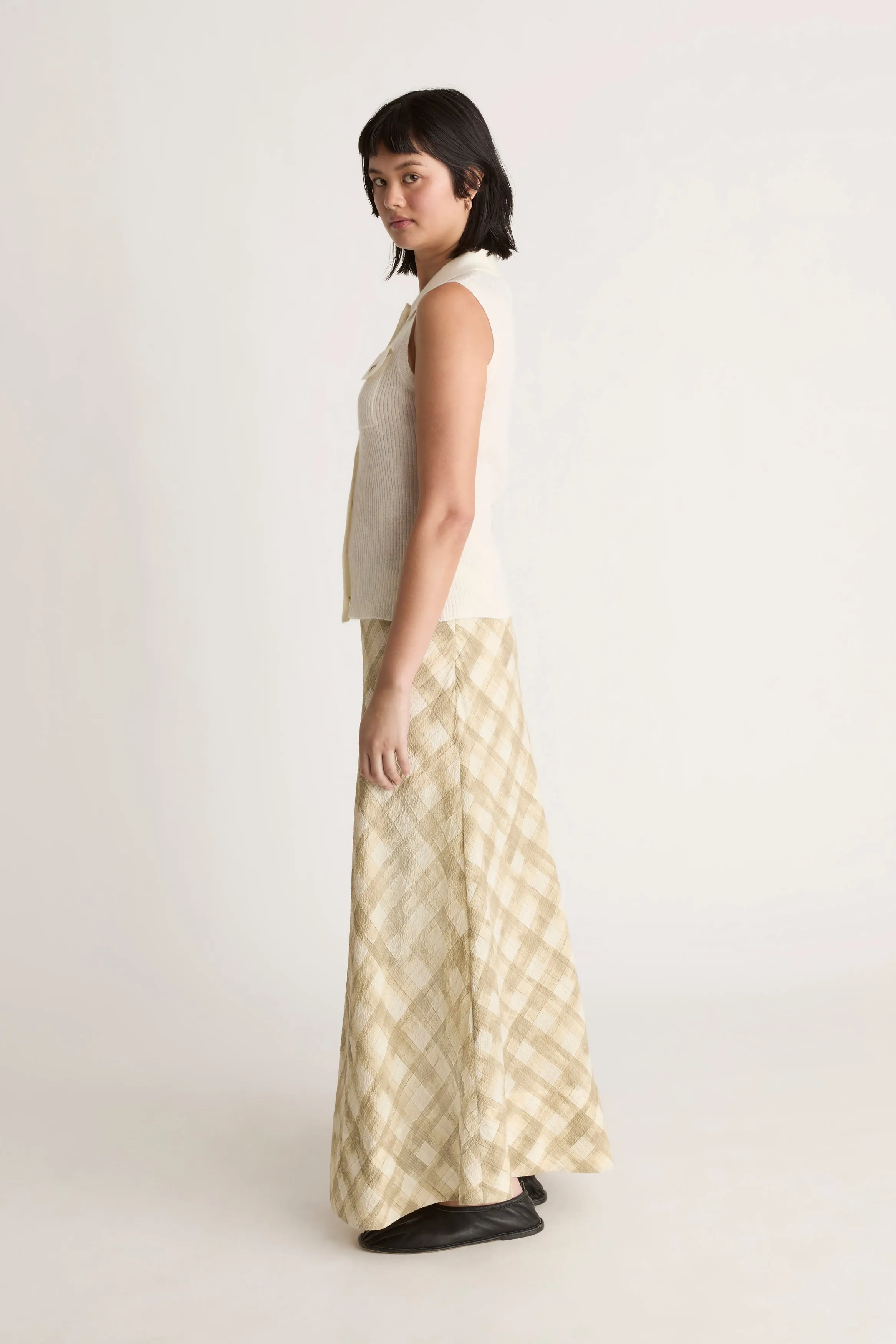 Eve Sleeveless Cardigan sold by Lee Mathews product image thumbnail 3