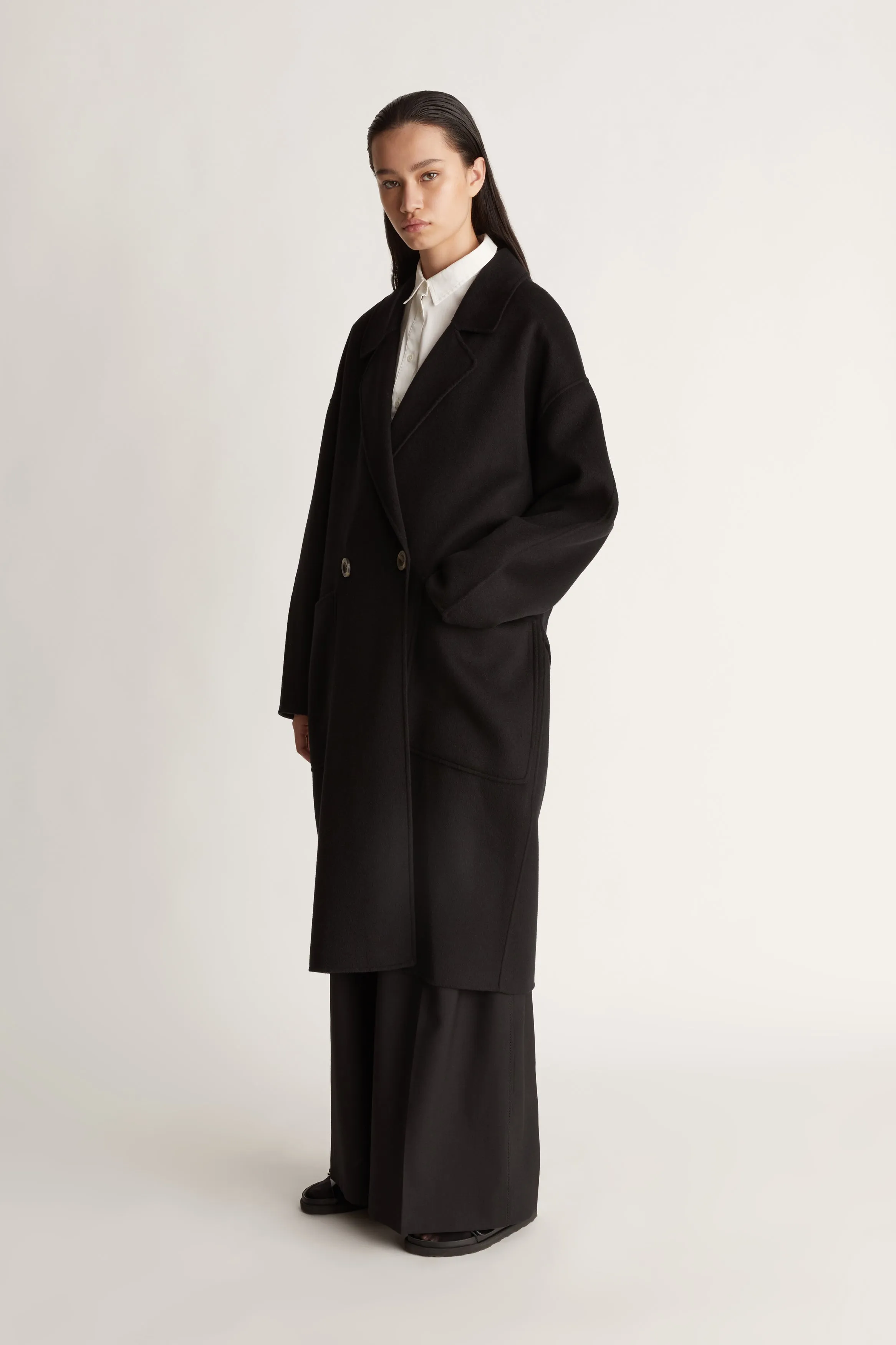 Florentine Cashmere Cocoon Coat sold by Lee Mathews product image thumbnail 4