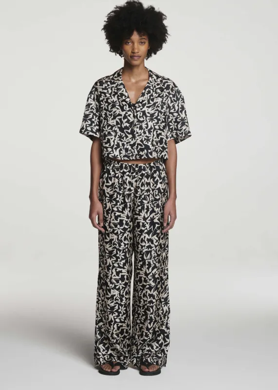 Lincoln Shirt Abstract Garden Black Silk Twill made by ASCENO